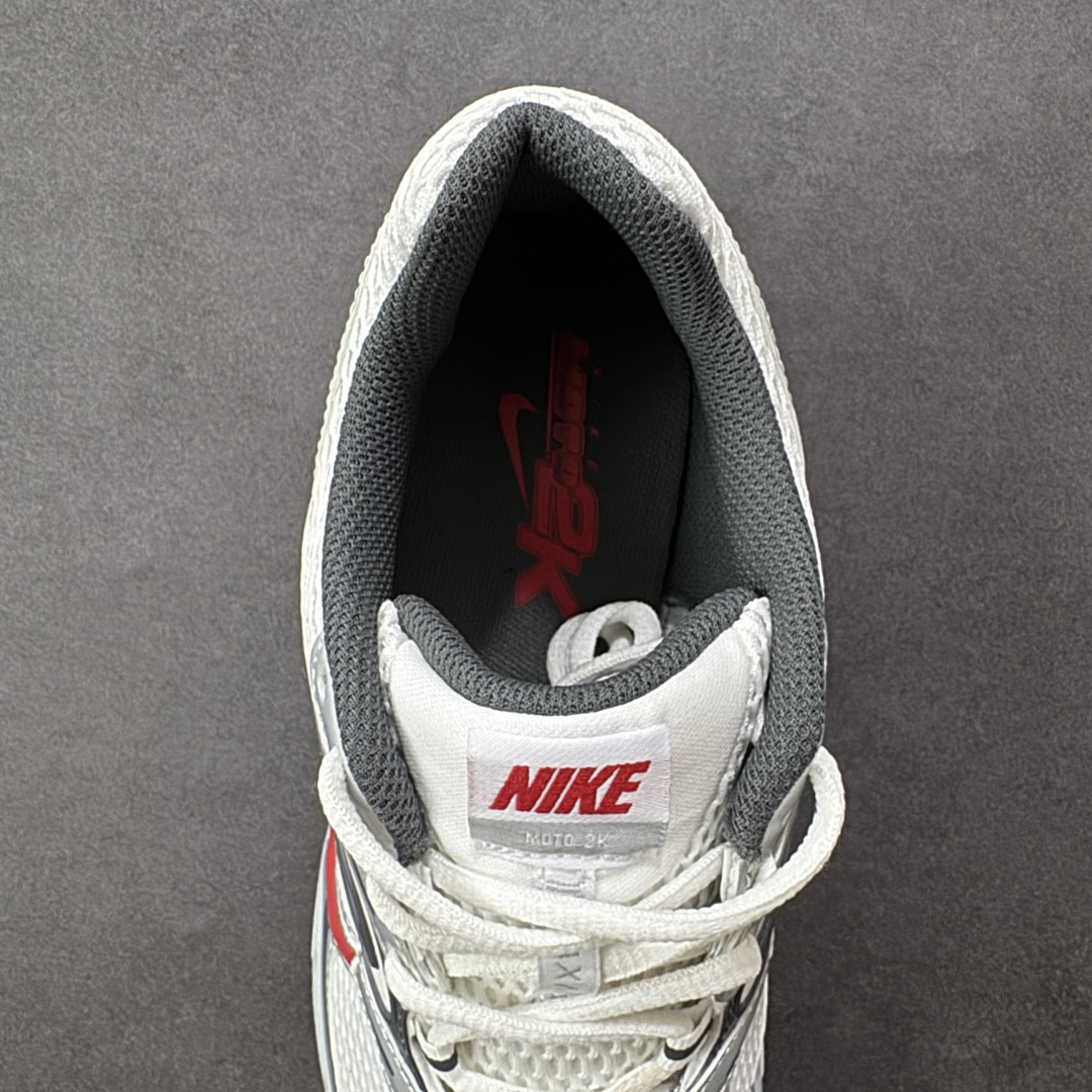 图片[7]-【原厂版】Nike Air Max Moto 2K 百搭舒适耐磨 低帮跑步鞋 银橙 官方同步配色 夏季新款 低帮轻便休闲透气网面跑步鞋 货号： HQ2056 尺码： 36 36.5 37.5 38 38.5 39 40 40.5 41 42 42.5 43 44 45-选品中心