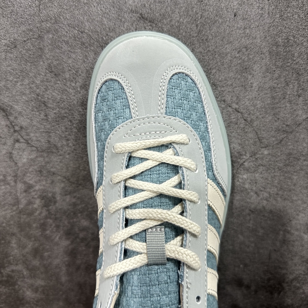 图片[5]-【纯原XL版本】Adidas Originals Gazelle INdoor 蓝白 三叶草休闲防滑耐磨低帮板鞋 鞋头出色设计 塑就出众贴合感 稳固的后跟贴合足部曲线设计 软弹舒适 不易磨脚 橡胶鞋底配合防滑纹路设计 平稳抓地 货号：JR8852 尺码：35 36 36.5 37.5 38 38.5 39.5 40 40.5 41.5 42 42.5 43 44 45-选品中心