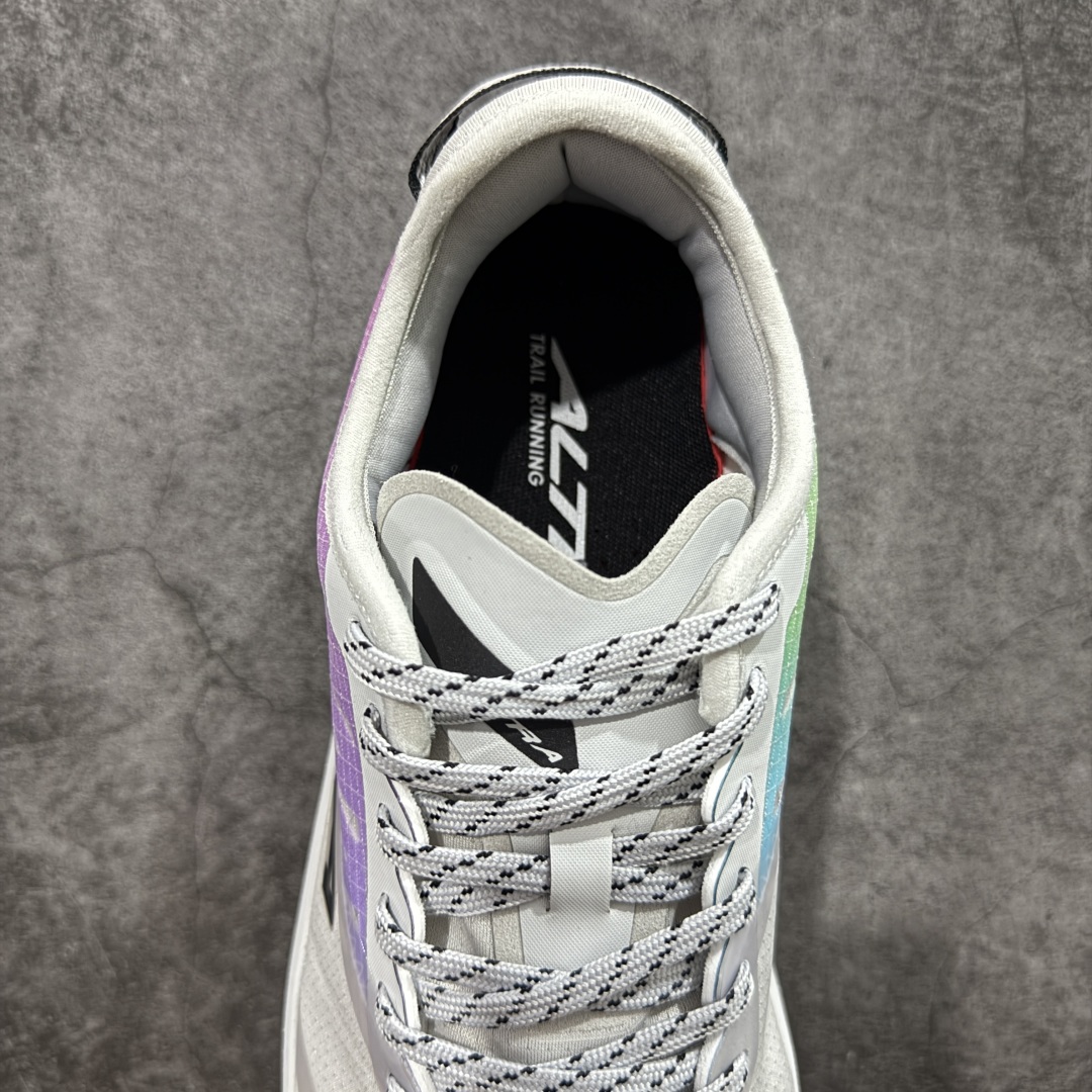 图片[8]-【纯原版】MONTBLANC/万宝龙 x Altra奥创 M OLYMPUS 6 缓震回弹轻量跑鞋减震透气跑鞋 美国专业跑鞋品牌，国内越野跑市场占有量前三 全掌碳板 高科技大底 采用MaxTrac™中底+Vibram®Megagrip外底，适合长距离越野跑。Altra标志性的FootShape™宽鞋头，适合宽脚或需要脚趾自然舒展的跑者。Vibram®大底提供超强抓地力，适应泥地、碎石、湿滑路面。GaiterTrap™鞋面设计，防止碎石进入。 尺码： 39-46-选品中心