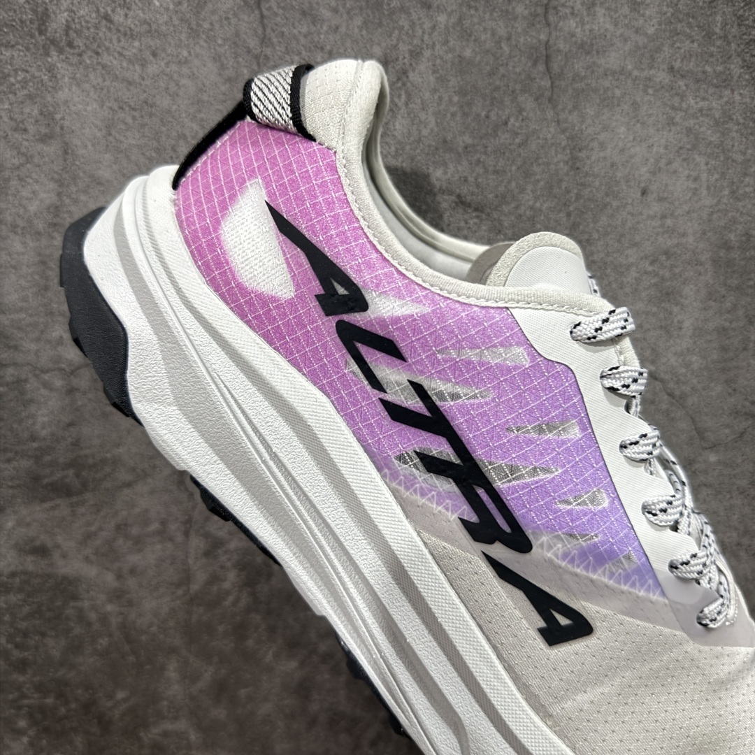 图片[7]-【纯原版】MONTBLANC/万宝龙 x Altra奥创 M OLYMPUS 6 缓震回弹轻量跑鞋减震透气跑鞋 美国专业跑鞋品牌，国内越野跑市场占有量前三 全掌碳板 高科技大底 采用MaxTrac™中底+Vibram®Megagrip外底，适合长距离越野跑。Altra标志性的FootShape™宽鞋头，适合宽脚或需要脚趾自然舒展的跑者。Vibram®大底提供超强抓地力，适应泥地、碎石、湿滑路面。GaiterTrap™鞋面设计，防止碎石进入。 尺码： 39-46-选品中心