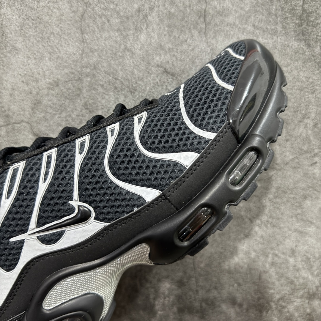 图片[6]-【Max纯原版】Nike Air Max Plus TN气垫系列跑鞋 全新一比一高端版本 真正的市场T1品质 更多配色陆续出货 真正的用心研发 一点一点抠出来的 品质 品控细节 随便闭眼对比市场任何版本 全套原纸板楦头开发 完美呈现版型 工艺流程均与原鞋保持一致 Turned Air 中底缓震技术 鞋面弧度与大底弧度一致 鞋头正确TPU材质 鞋面高频TPU材质1.0厚度 原鞋一致层次感 超越公司货的品控标准 多道QC质检 货号：HQ3029-001 尺码：36 36.5 37.5 38 38.5 39 40 40.5 41 42 42.5 43 44 44.5 45 46-选品中心