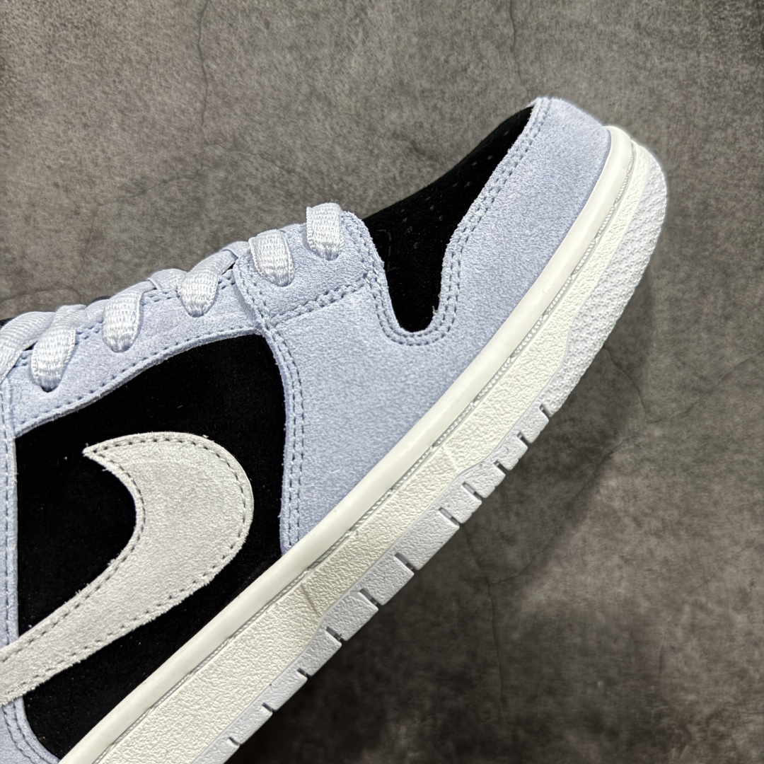 图片[6]-【免修ST版本】Nike Dunk SB Low Pro \”Aluminum Black\” 耐克 SB 低帮 蓝黑 男女同款 防滑耐磨低邦板鞋 鞋身整体以黑色麂皮打造，搭配蓝色麂皮框架覆盖层，通过深浅对比营造出立体的视觉层次感；鞋身两侧Swoosh Logos采用白色点缀，低调又不失个性；鞋舌上Nike Swoosh Logo也辅以白色呈现，强化了品牌辨识度，最后以米白色中底搭配蓝色橡胶外底完善z整体设计收尾。 货号：HF3063-400 尺码：36 36.5 37.5 38 38.5 39 40 40.5 41 42 42.5 43 44 44.5 45 46-选品中心