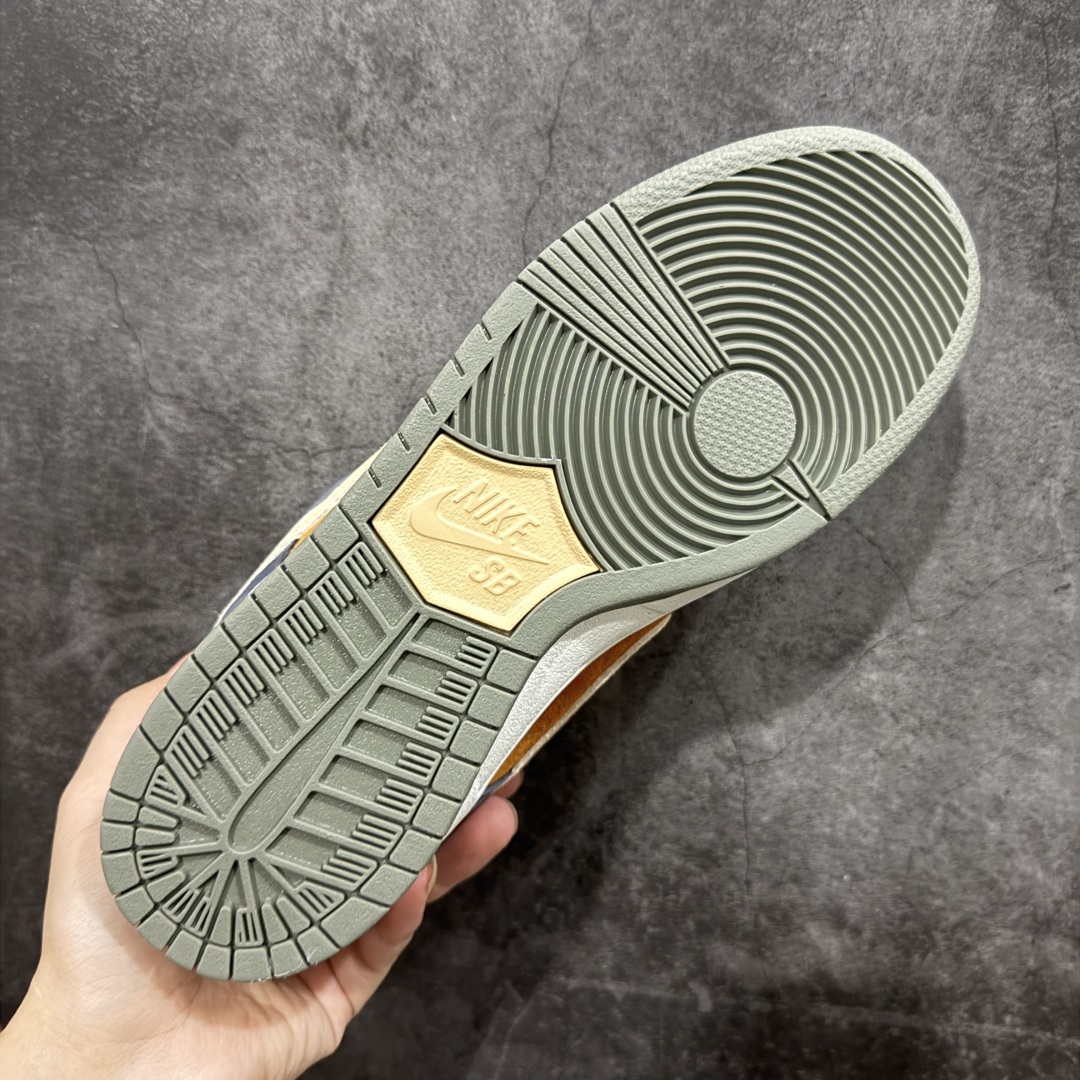 图片[9]-【免修ST版本】Nk SB Dunk Low ”Light Carbon/Monarch“ 美拉德风 低帮休闲板鞋 #款鞋采用全优质绒面革基底制成，确保了耐用性，又带给人一种高级质感。鞋头设计有透气孔，增强透气性，而网眼布和内衬则提供舒适感。 货号：HF3063-002 尺码：36 36.5 37.5 38 38.5 39 40 40.5 41 42 42.5 43 44 44.5 45 46-选品中心