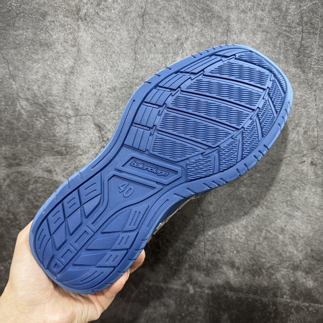 图片[9]-【XA纯原版】Balenciaga Hamptons Worn-Out 巴黎世家十八18代 涤纶（聚酯纤维）牛皮革 圆头系带 低帮 生活休闲鞋板鞋 全套原纸板楦头开发 最原汁原味的灵魂版型 全鞋荧光划线卡点 胶水把控整洁度追求极致完美 每一双都是工艺品 多重QC质检 超越公司货的品控标准 实实在在的免检产品 原盒原配 正确字体电绣 粗细、位置、大小正确 侧边TPU 透气孔匹配意产原版 正确分离大底 TPU软底 原版一致大底LOGO 立体感十足 原厂皮料水洗做旧 采购原厂网纱 偏大一码 尺码：35 36 37 38 39 40 41 42 43 44 45 46-选品中心