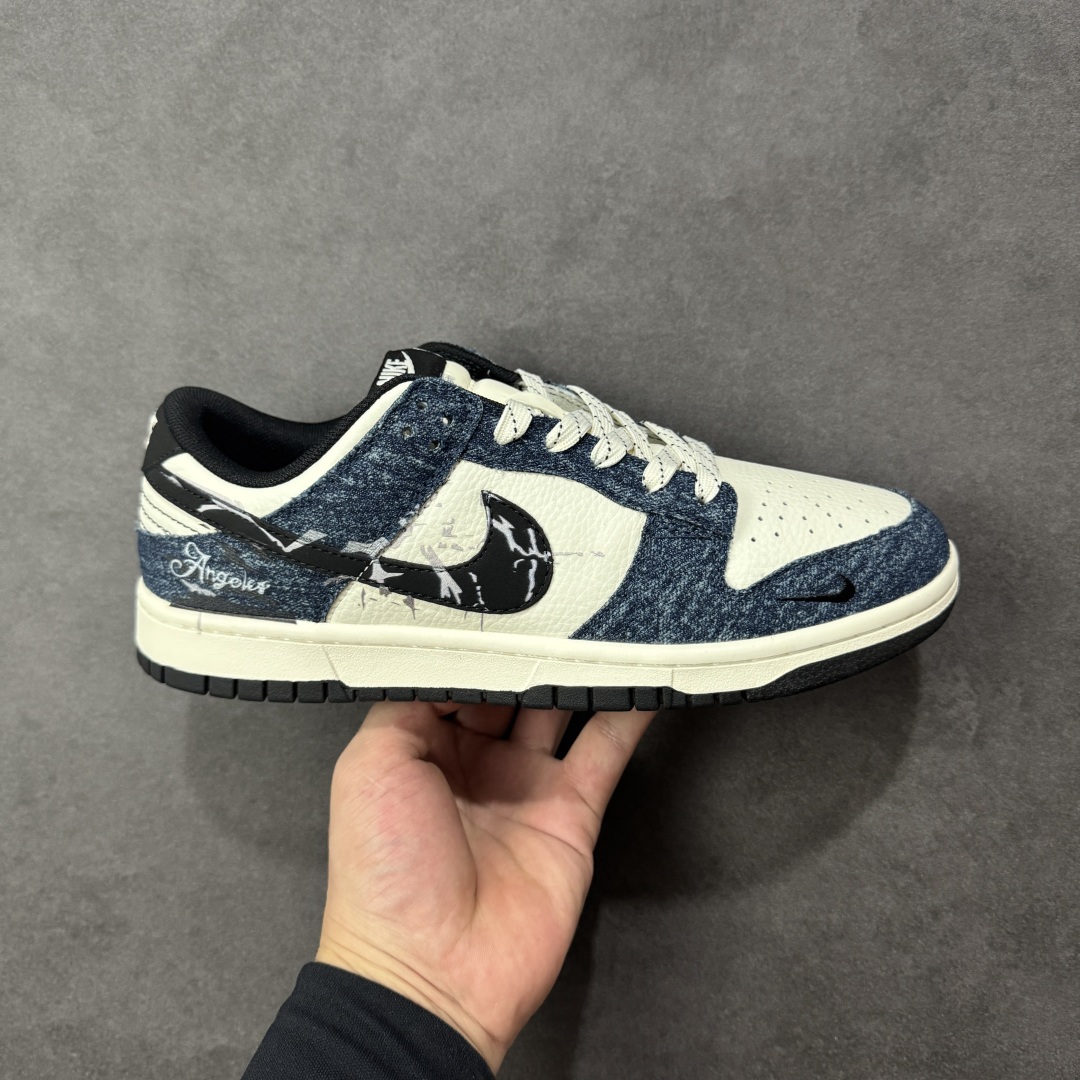 【定制版】Nike SB Dunk Low“天使联名—牛仔蓝涂鸦” 高端定制 低帮休闲板鞋 定制鞋盒 大厂纯原品质出货 超高清洁度 皮料切割干净无任何毛边 细节完美 货号:XD6188-049 尺码:36 36.5 37.5 38 38.5 39 40 40.5 41 42 42.5 43 44 44.5 45 编码:CCB310320-选品中心