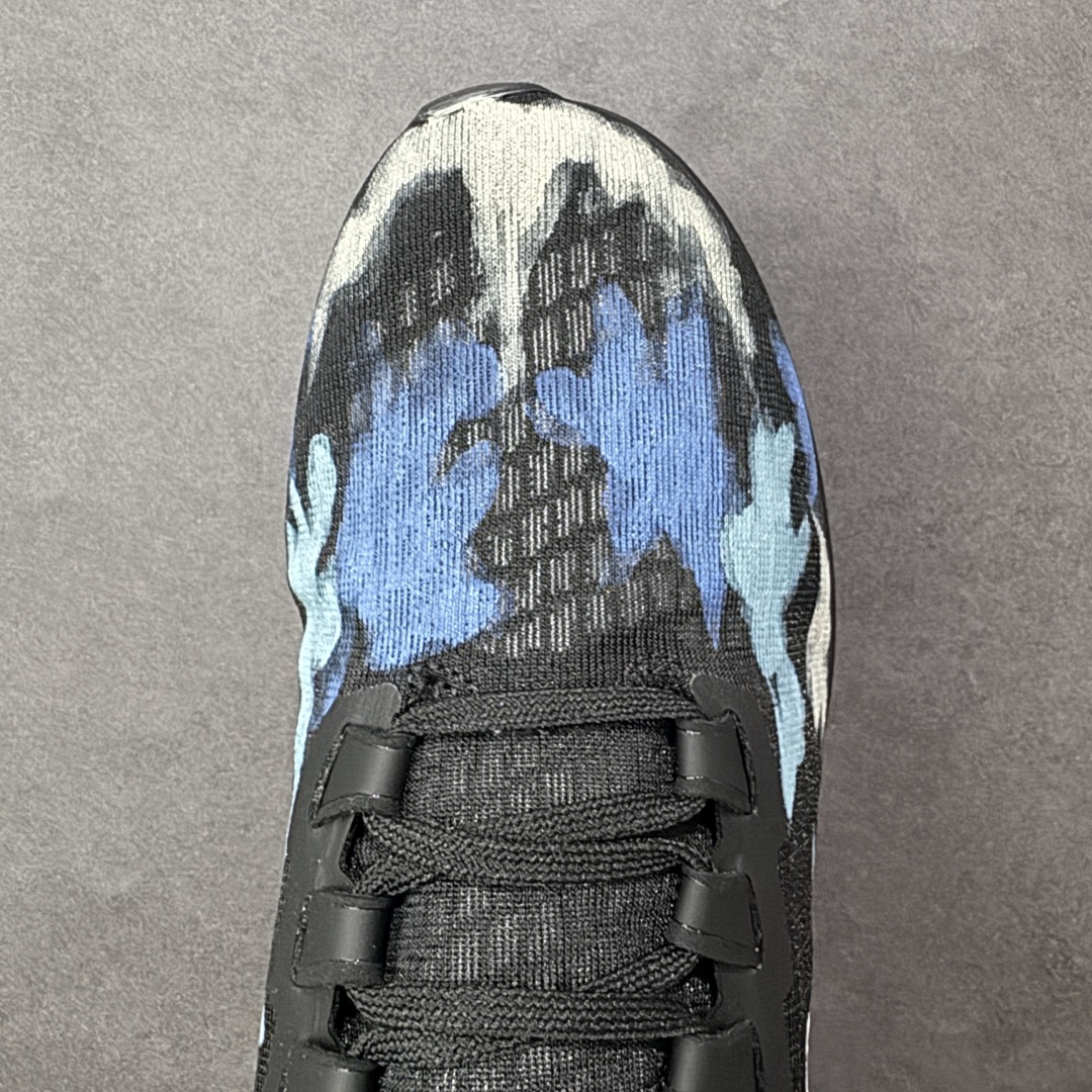 图片[8]-【定制版】Nike Pegasus 37 耐克 飞马37代 低帮 威武之师 黑蓝色 男女同款 赛博朋克 手绘潮流简约百搭防滑耐磨低邦跑步鞋 该定制版球鞋选用原鞋款为Nike Pegasus 37为原鞋，整双鞋以蓝色为主，鞋身配色设计简约百搭，英文涂鸦点缀设计使其更有设计感。 货号：BQ9646-200 尺码：36-45带半码 编码：HXSA310320-选品中心