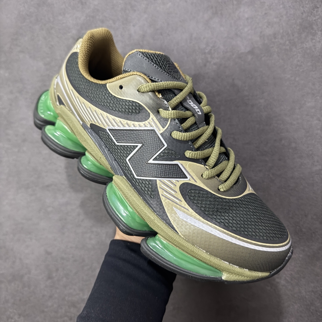 图片[3]-【纯原版】New Balance NB2000 舒适百搭防滑耐磨低帮 休闲跑步鞋 U20006E1 New Balance 在近两年的球鞋市场屡出奇招，在经典鞋型保持进一步增长的同时，推出的每一款新鞋型也都有傲人的战绩。在 327、9060 等鞋型获得成功之后，今天 New Balance 家族又迎来了新鲜血液的注入。这双New Balance 2000 依然是融合了新旧元素的跑鞋造型，命名为 2000，或许是它的设计理念有着 Y2K 的血统。最大的亮点，在于这双鞋的中底。外侧以五个ABZORB 单元，带来极具辨识度和冲击力的视觉效果，让这双鞋在外观和脚感方面都颇具吸引力。 尺码：36-45-选品中心