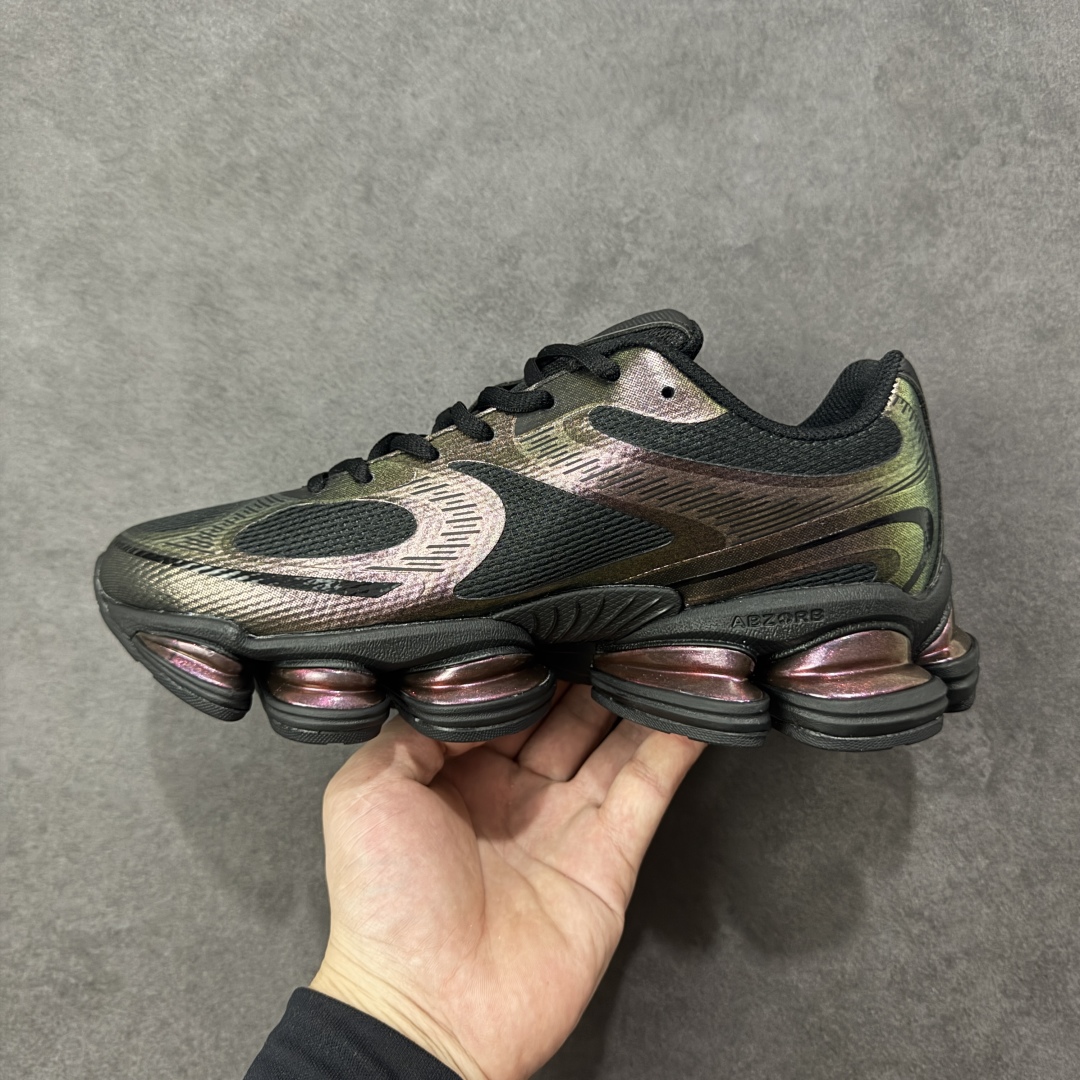 图片[2]-【纯原版】New Balance NB2000 舒适百搭防滑耐磨低帮 休闲跑步鞋 U20006C1 New Balance 在近两年的球鞋市场屡出奇招，在经典鞋型保持进一步增长的同时，推出的每一款新鞋型也都有傲人的战绩。在 327、9060 等鞋型获得成功之后，今天 New Balance 家族又迎来了新鲜血液的注入。这双New Balance 2000 依然是融合了新旧元素的跑鞋造型，命名为 2000，或许是它的设计理念有着 Y2K 的血统。最大的亮点，在于这双鞋的中底。外侧以五个ABZORB 单元，带来极具辨识度和冲击力的视觉效果，让这双鞋在外观和脚感方面都颇具吸引力。 尺码：36-45-选品中心