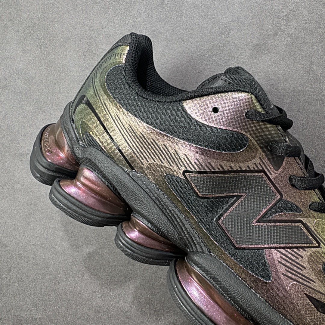 图片[6]-【纯原版】New Balance NB2000 舒适百搭防滑耐磨低帮 休闲跑步鞋 U20006C1 New Balance 在近两年的球鞋市场屡出奇招，在经典鞋型保持进一步增长的同时，推出的每一款新鞋型也都有傲人的战绩。在 327、9060 等鞋型获得成功之后，今天 New Balance 家族又迎来了新鲜血液的注入。这双New Balance 2000 依然是融合了新旧元素的跑鞋造型，命名为 2000，或许是它的设计理念有着 Y2K 的血统。最大的亮点，在于这双鞋的中底。外侧以五个ABZORB 单元，带来极具辨识度和冲击力的视觉效果，让这双鞋在外观和脚感方面都颇具吸引力。 尺码：36-45-选品中心