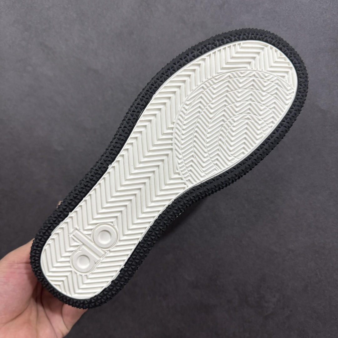 图片[9]-【佛山版本】Alo Yoga Recovery Mode 人气单品 舒适简约防滑耐磨低帮休闲板鞋  Alo Yoga于2007年创立于洛杉矶，意在传播有意识的运动，同时激发人们的健康意识与创造力。品牌的核心理念在于制作能够带来完美体验的瑜伽服饰与功能性单品，让有意识的运动融入并改变生活。  尺码：38-44无半码-选品中心