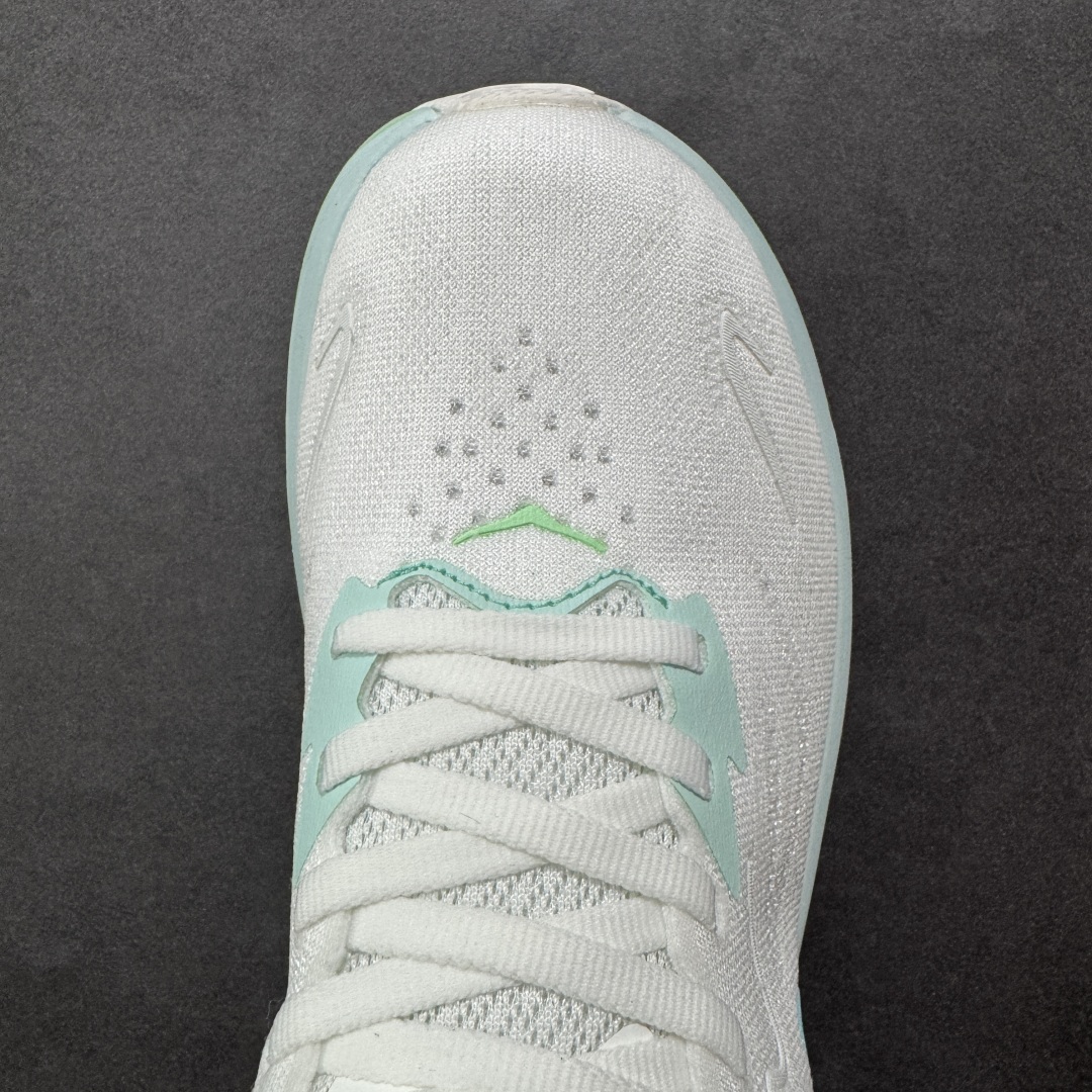 图片[8]-【公司级】HOKA M CLIFTON 10 轻量低帮户外越野跑鞋 户外山脉越野轻量运动跑鞋 鞋面用轻的无缝架构 鞋带用了弹性不易松脱的扁宽弹性鞋带 轻薄的TPU贴在透气的鞋面上 前掌与中掌部分进行加宽 橡胶大底 EVA缓震鞋底用滚动平衡技术引导跑者自然步态 货号：1162031 尺码：36 36.5 37.5 38 38.5 39 40 40.5 41 42 42.5 43 44 45 46-选品中心