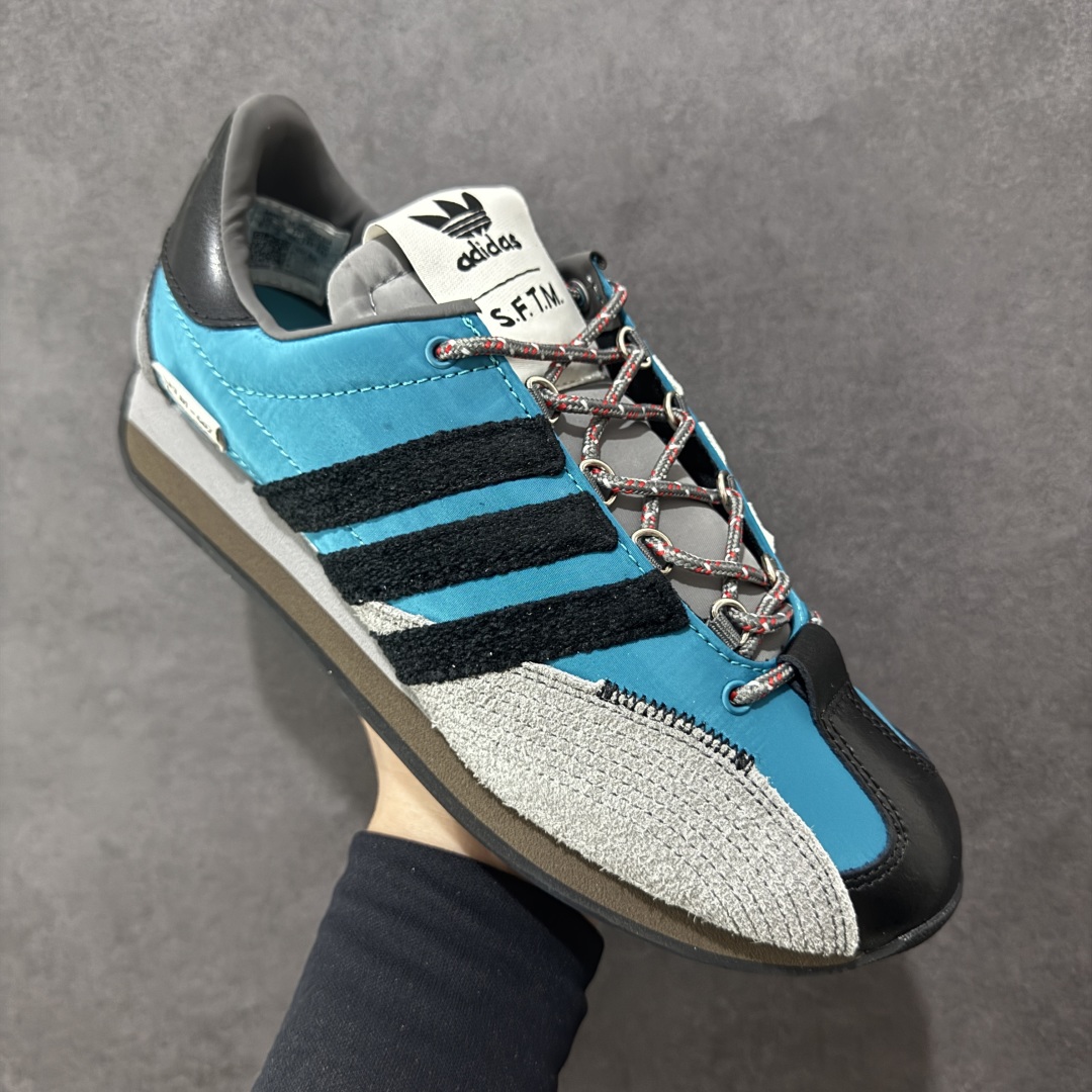 图片[3]-【福利版】Adidas x Song For The Mute 联名款 阿迪三叶草休闲板鞋 #联名款采用尼龙和绒面革的梦幻拼接 低调而富有质感 呈现SFTM一贯的面料美学 皮革材质和尼龙布材质的组合也更具是时代感 亮点十足的斑点鞋带 体现怀旧主义和前卫设计无缝交织 货号： ID3545 尺码：36-45-选品中心