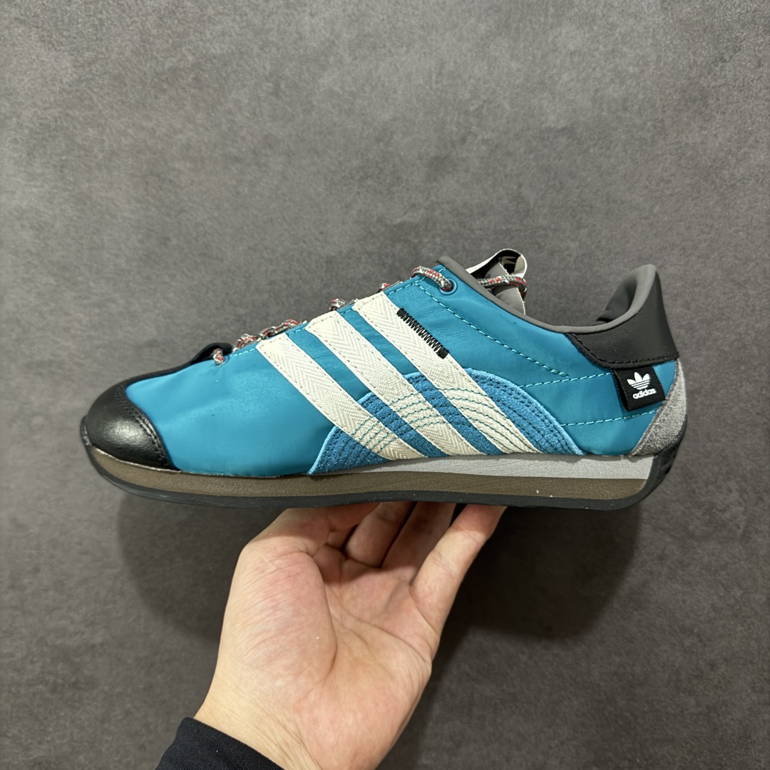 图片[2]-【福利版】Adidas x Song For The Mute 联名款 阿迪三叶草休闲板鞋 #联名款采用尼龙和绒面革的梦幻拼接 低调而富有质感 呈现SFTM一贯的面料美学 皮革材质和尼龙布材质的组合也更具是时代感 亮点十足的斑点鞋带 体现怀旧主义和前卫设计无缝交织 货号： ID3545 尺码：36-45-选品中心