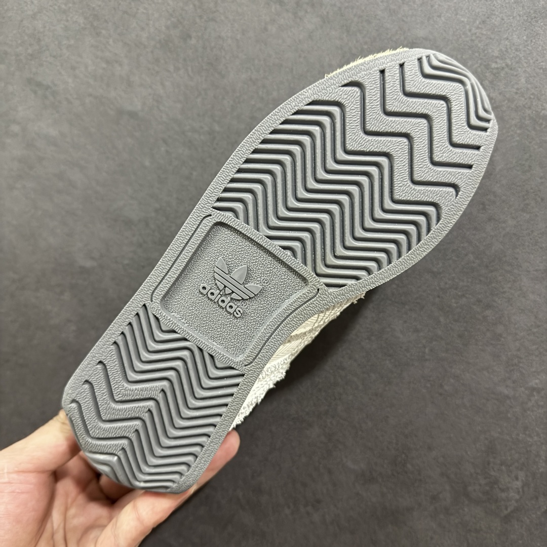 图片[9]-【福利版】Adidas x Song For The Mute 联名款 阿迪三叶草休闲板鞋 #联名款采用尼龙和绒面革的梦幻拼接 低调而富有质感 呈现SFTM一贯的面料美学 皮革材质和尼龙布材质的组合也更具是时代感 亮点十足的斑点鞋带 体现怀旧主义和前卫设计无缝交织 货号： IH7519 尺码：36-45-选品中心