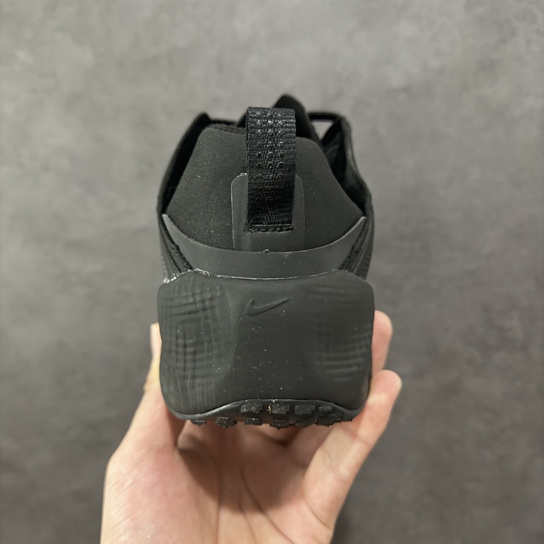 图片[4]-【公司级】Nk Ava Rover Hs 低帮复古运动鞋 该鞋款采用流线型轮廓设计，鞋面结合 TPU 网格支撑结构，中底搭载 ReactX 泡棉材质，外底为 华夫底纹，整体呈现机能风风格。 设计风格：以流线型轮廓和轻薄物料鞋面为主，TPU 网格状支撑结构增强支撑性。 中底技术：采用 ReactX 泡棉材质，提供缓震性能。 外底设计：华夫底纹外底兼顾灵活度和抓地力。 货号：DX4215-005 尺码：36 36.5 37.5 38 38.5 39 40 40.5 41 42 42.5 43 44 44.5 45-选品中心