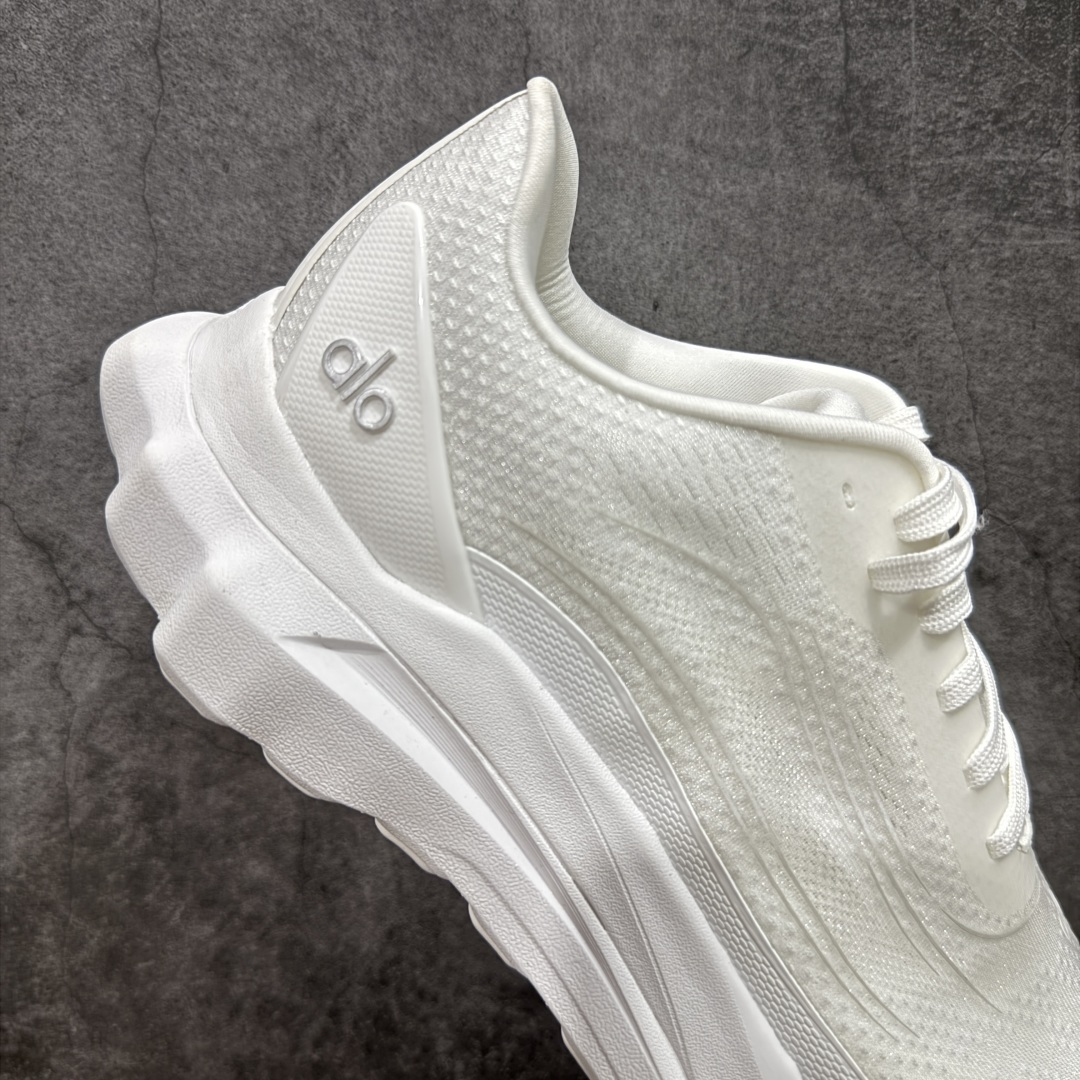 Alo Runner 明星同款 四季常青款增高低帮休闲生活鞋 白色1:1复刻 细节一步到位 采用增高4C
