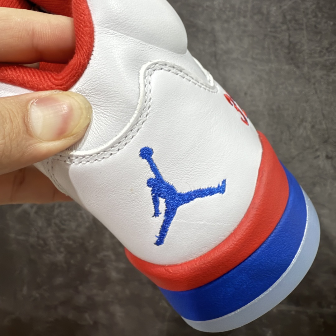 图片[2]-【外贸纯原】Air Jordan AJ5 全明星 白蓝红 货号：HQ7978-102 国内一线大厂出品 匠心打造 原厂皮料原厂数据 全新纸板 模具打造 外贸 平台高端零售专供品质 品质毋庸置疑 一眼正品既视感 细节均已解码！ 尺码：40 40.5 41 42 42.5 43 44 44.5 45 46 47.5！-选品中心