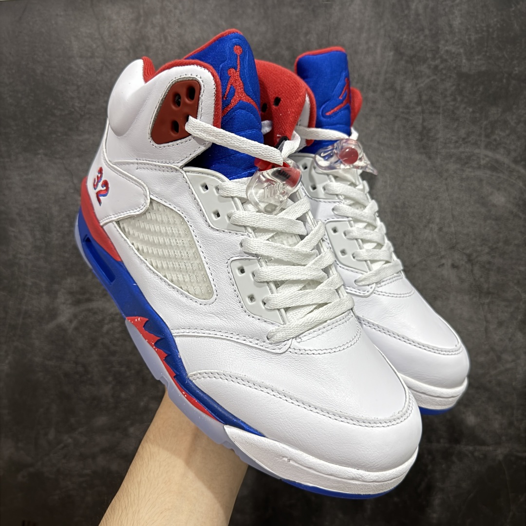 【外贸纯原】Air Jordan AJ5 全明星 白蓝红 货号：HQ7978-102 国内一线大厂出品 匠心打造 原厂皮料原厂数据 全新纸板 模具打造 外贸 平台高端零售专供品质 品质毋庸置疑 一眼正品既视感 细节均已解码！ 尺码：40 40.5 41 42 42.5 43 44 44.5 45 46 47.5！-选品中心