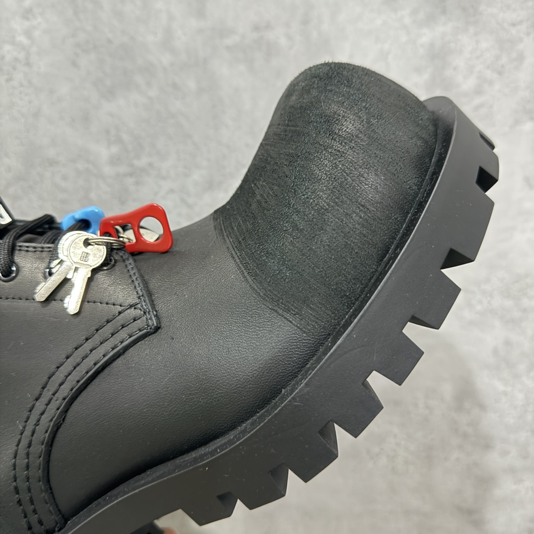 图片[6]-本的【莞产G版】Balenciaga Hummer 巴黎世家牛皮 圆头系带短筒马丁靴 原版购入开发 做货 极致做旧 巴黎世家做旧的款式百分之90都是好看的 这双靴子也不例外 破旧风格 双层材质 外层粗帆布做了磨损和褪色处理 内层做了透气网状里布 比较惊艳的是鞋底和鞋侧橡胶 原版定制进口做旧帆布 原版进口透气网里 原版开模橡胶大底 增高底厚5CM超显大长腿NCC 尺码： 39 40 41 42 43 44 45-选品中心