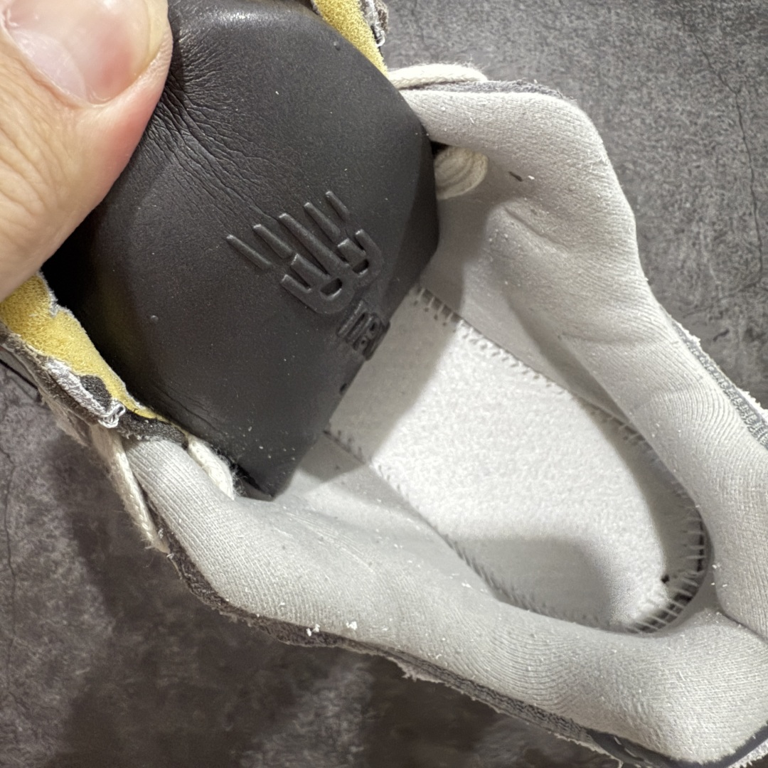图片[8]-【Mok版】New Balance NB2002R系列 M2002RDA 独家私模 官方99%复刻 6层组合大底 原楦、原纸板、独家私模组合底.abzorb搭配ndurance橡胶大底，还原原版耐磨性、抓地力、弹性和缓震性能 后续新配色陆续出货 长期供应 经历几个月改版.调整.极致还原出货 2025新版鞋型 拒绝杀猪 欢迎对比市面各种虚高版本 尺码：36-47.5-选品中心