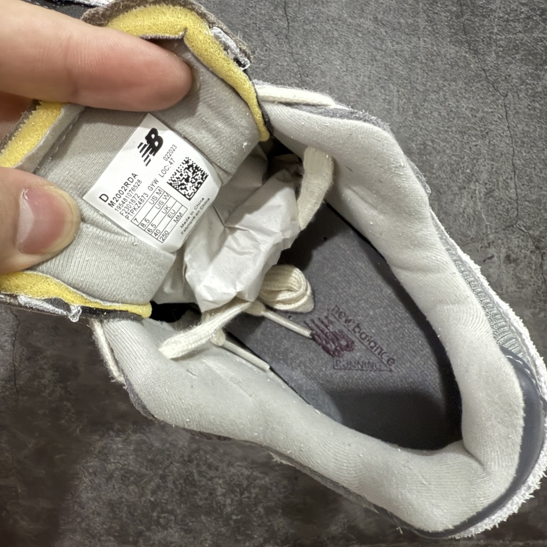 图片[7]-【Mok版】New Balance NB2002R系列 M2002RDA 独家私模 官方99%复刻 6层组合大底 原楦、原纸板、独家私模组合底.abzorb搭配ndurance橡胶大底，还原原版耐磨性、抓地力、弹性和缓震性能 后续新配色陆续出货 长期供应 经历几个月改版.调整.极致还原出货 2025新版鞋型 拒绝杀猪 欢迎对比市面各种虚高版本 尺码：36-47.5-选品中心