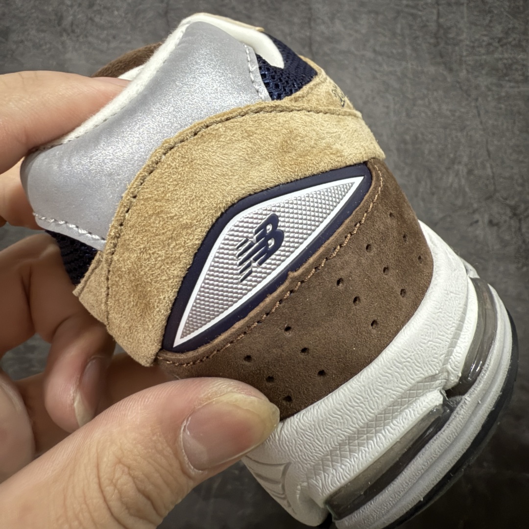 图片[2]-【Mok版】New Balance NB2002R系列 ML2002R5 独家私模 官方99%复刻 6层组合大底 原楦、原纸板、独家私模组合底.abzorb搭配ndurance橡胶大底，还原原版耐磨性、抓地力、弹性和缓震性能 后续新配色陆续出货 长期供应 经历几个月改版.调整.极致还原出货 2025新版鞋型 拒绝杀猪 欢迎对比市面各种虚高版本 尺码：36-47.5-选品中心