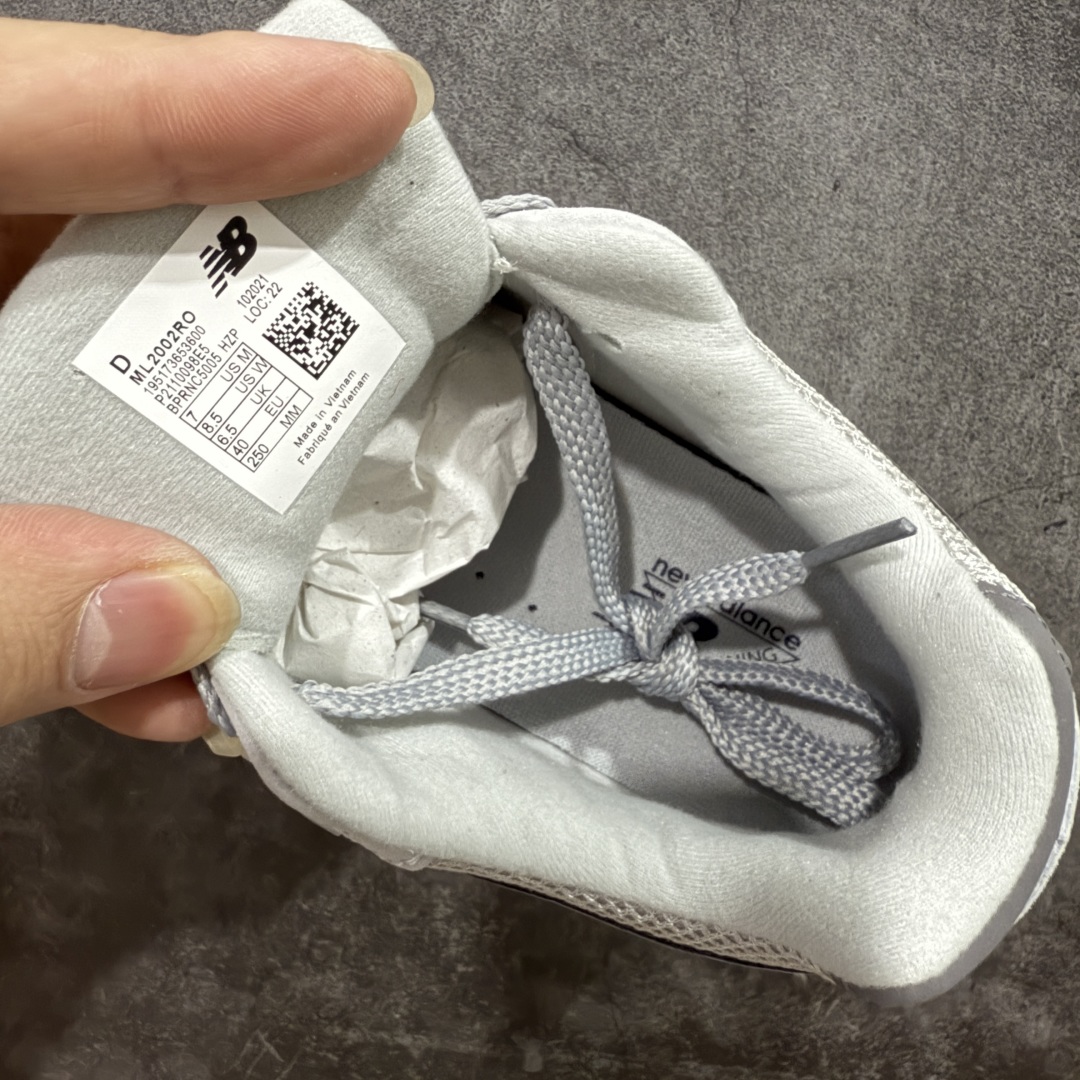 图片[7]-【Mok版】New Balance NB2002R系列 ML2002RO 独家私模 官方99%复刻 6层组合大底 原楦、原纸板、独家私模组合底.abzorb搭配ndurance橡胶大底，还原原版耐磨性、抓地力、弹性和缓震性能 后续新配色陆续出货 长期供应 经历几个月改版.调整.极致还原出货 2025新版鞋型 拒绝杀猪 欢迎对比市面各种虚高版本 尺码：36-47.5-选品中心