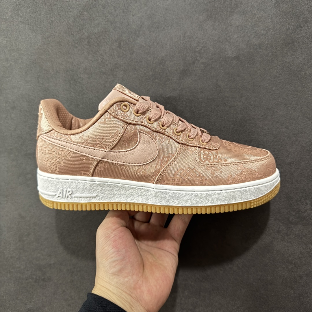 【福利版】CLOT x NK Air Force 1 陈冠希联名款空军一号低帮 粉丝绸 CJ5290-600 工厂清货套现 可撕双层鞋面 外贸专供品质 尺码:36 36.5 37.5 38 38.5 39 40 40.5 41 42 42.5 43 44 44.5 45-选品中心