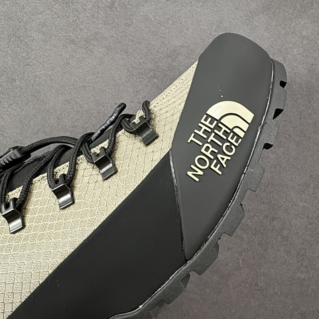 图片[5]-【广东纯原版本】The North Face 北面 户外运动休闲登山鞋越野徒步鞋 #大厂品质 面料采用进口牛皮 鞋底采用Vibram黄金大底 专门为鞋底设计的橡胶以出色的耐磨性 良好的防滑性或得不少户外运动爱好者的喜欢 专业户外登山品牌（北面）The North Face自1966年创立，由两位热爱登山徒步的年轻登山者于美西旧金山开创，不断透过研发与创新，并且将最先进的技术结合在服装与鞋款设计，生产多种外型帅气且专业能力非常强的户外运动装备而备受欢迎。 尺码：40-45-选品中心