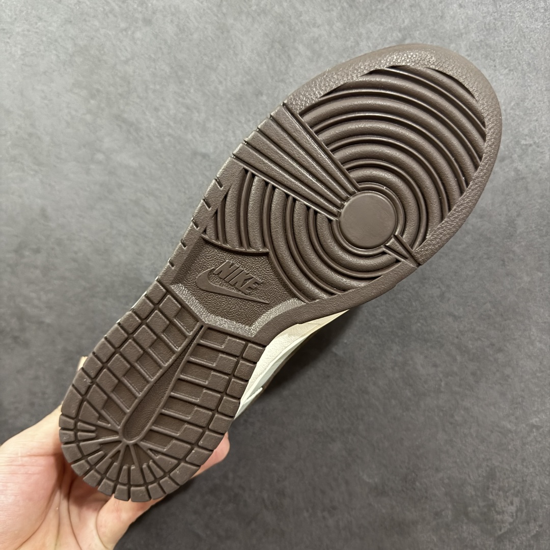 图片[9]-【定制版】Nk SB Dunk Low 定制配色 Dunk系列复古低帮休闲百搭板鞋 XD1588-235 公司级版本 定制鞋盒 大厂流水作业生产 超高清洁度 皮料切割干净无任何毛边 细节完美   尺码：36 36.5 37.5 38 38.5 39 40 40.5 41 42 42.5 43 44 44.5 45 编码：QFB310320-选品中心