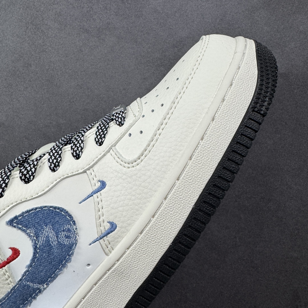 图片[5]-【定制版】Nike Air Force 1\’07 Low 李维斯联名 米蓝牛仔四勾 空军一号低帮休闲板鞋  #原楦头原纸板 原装鞋盒 定制五金配件 内置全掌气垫 原厂鞋底 货号：QW5606-261  尺码：36 36.5 37.5 38 38.5 39 40 40.5 41 42 42.5 43 44 44.5 45-选品中心