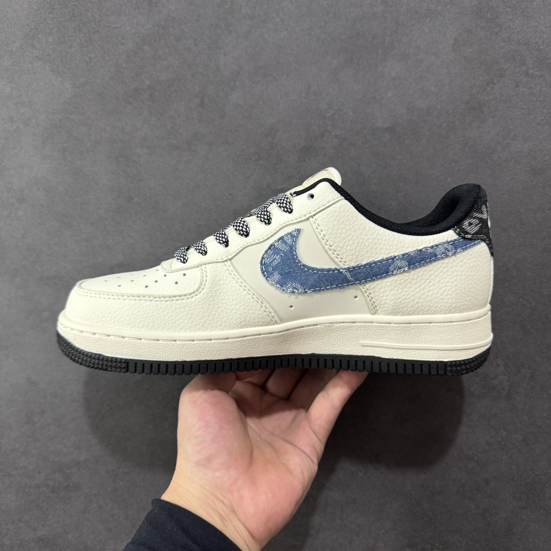 图片[2]-【定制版】Nike Air Force 1\’07 Low 李维斯联名 米蓝牛仔四勾 空军一号低帮休闲板鞋  #原楦头原纸板 原装鞋盒 定制五金配件 内置全掌气垫 原厂鞋底 货号：QW5606-261  尺码：36 36.5 37.5 38 38.5 39 40 40.5 41 42 42.5 43 44 44.5 45-选品中心