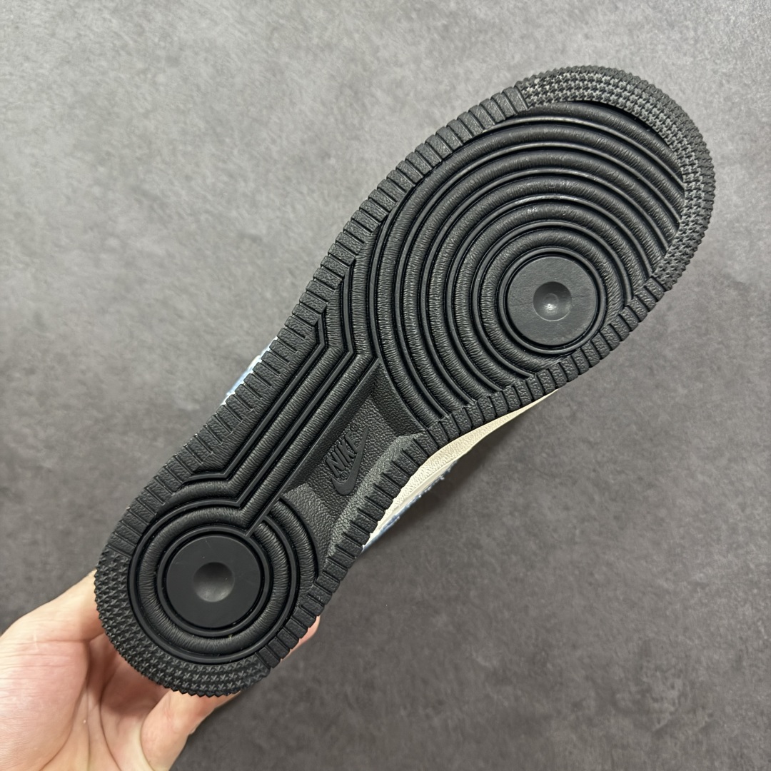 图片[9]-【定制版】Nike Air Force 1\’07 Low 李维斯联名 米蓝牛仔四勾 空军一号低帮休闲板鞋  #原楦头原纸板 原装鞋盒 定制五金配件 内置全掌气垫 原厂鞋底 货号：QW5606-261  尺码：36 36.5 37.5 38 38.5 39 40 40.5 41 42 42.5 43 44 44.5 45-选品中心