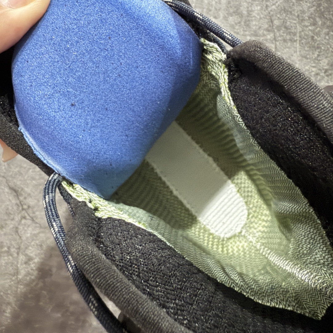 【纯原版】Hoka One One Tor Ultra Lo 高帮户外‮能功‬运动鞋工装鞋 高端零‮外售