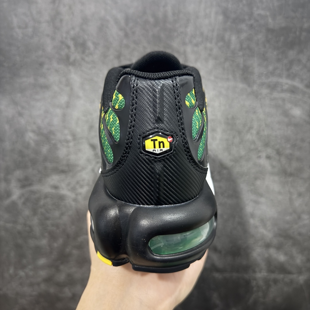 图片[4]-【Max纯原版】Nike Air Max Plus TN气垫系列跑鞋 全新一比一高端版本 真正的市场T1品质 更多配色陆续出货 真正的用心研发 一点一点抠出来的 品质 品控细节 随便闭眼对比市场任何版本 全套原纸板楦头开发 完美呈现版型 工艺流程均与原鞋保持一致 Turned Air 中底缓震技术 鞋面弧度与大底弧度一致 鞋头正确TPU材质 鞋面高频TPU材质1.0厚度 原鞋一致层次感 超越公司货的品控标准 多道QC质检 货号：IB7671-700 尺码：36 36.5 37.5 38 38.5 39 40 40.5 41 42 42.5 43 44 44.5 45 46-选品中心