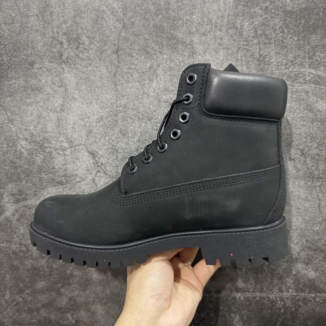 图片[2]-【顶级LW纯原】一比一原版开发版本 添柏岚 Timberland 踢不烂/经典款黑色高帮 【女款六孔 型号8658A 男款七孔 型号10073W】 某物渠道版 珠海代工厂生产 某宝香港代购统一渠道发货订单 某物一致品质 无需强调华丽文案 只需简单介绍用料 原单正品工艺解析 进口防水磨砂牛皮 紫光Logo防伪标识 精准电脑车线 四线并齐工艺 一万次横折动态防水 一体成型注塑工艺（⚠️区别冷粘一体成型版本）橡胶防滑大底耐造耐磨 全真牛皮领口/内里/鞋垫 配备抗疲劳减震蜂窝鞋垫 舒适性极高 平常生活实用性极高 经典简单易搭配 刮风下雨打雷防电防水抗寒保温必备 全套装柜包装配件 （附送鞋带 清洁橡皮擦 专柜手提袋） 尺码： 35 36 37 37.5 38 38.5 39 39.5 40 41 41.5 42 43 43.5 44 44.5 45 正品官网一致尺码-选品中心