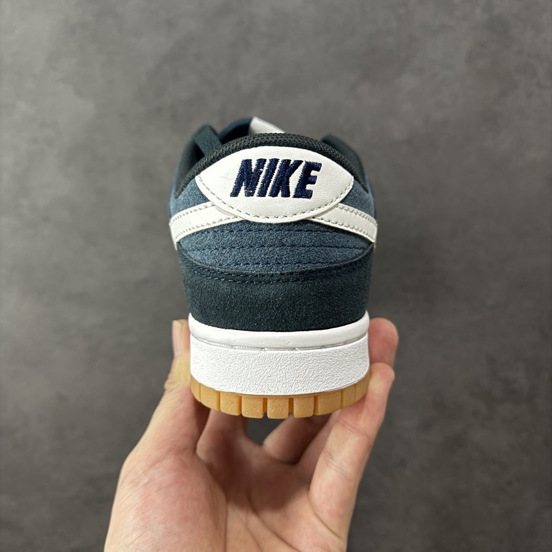 图片[4]-【公司级】耐克Nike SB Dunk Low Retro SE\”Black Grey Gum\”扣篮系列低帮休闲运动滑板板鞋“藏青麂皮生胶”HQ1931-400 #男鞋半码制#更新窄楦翘头版型#采用固色翻毛皮鞋面材质#鞋垫嵌EVA缓震物料#窄版翘头耐磨橡胶大底 尺码：36-45带半码 编码：YBB220230-选品中心