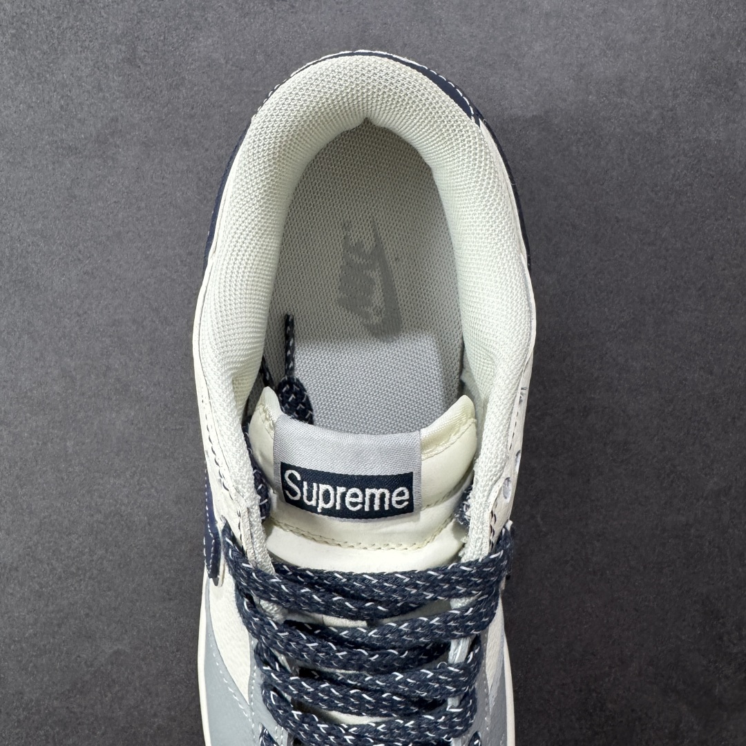 图片[7]-【定制版】Nike SB Dunk Low“SUP联名——灰白蓝配色” 高端定制 低帮休闲板鞋 定制鞋盒 大厂纯原品质出货 超高清洁度 皮料切割干净无任何毛边 细节完美 货号：SD6868-102 尺码：36 36.5 37.5 38 38.5 39 40 40.5 41 42 42.5 43 44 44.5 45 编码：CCB310320-选品中心