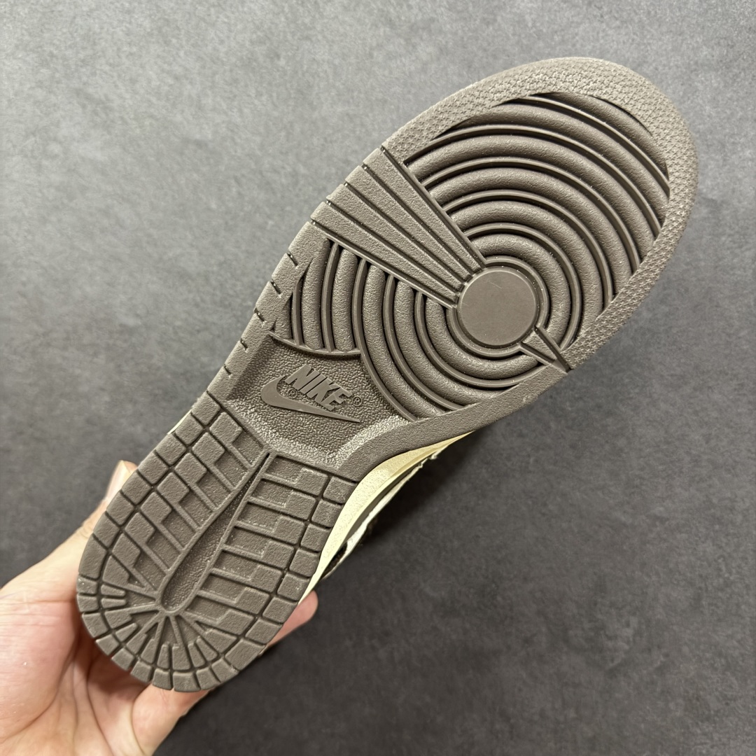 图片[9]-【定制版】Nike SB Dunk Low “labubu拉布布联名—奶白棕长毛” 高端定制 低帮休闲板鞋 定制鞋盒 大厂纯原品质出货 超高清洁度 皮料切割干净无任何毛边 细节完美 货号：DS6608-011 尺码：36 36.5 37.5 38 38.5 39 40 40.5 41 42 42.5 43 44 44.5 45 编码：QFB310320-选品中心