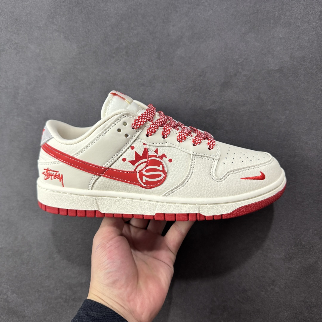 【定制版】Nike SB Dunk Low周年高端定制 低帮休闲板鞋 定制鞋盒 大厂纯原品质出货 超高清洁度 皮料切割干净无任何毛边 细节完美 货号:DG2025-004 尺码:36 36.5 37.5 38 38.5 39 40 40.5 41 42 42.5 43 44 44.5 45 编码:HXSB330340-选品中心