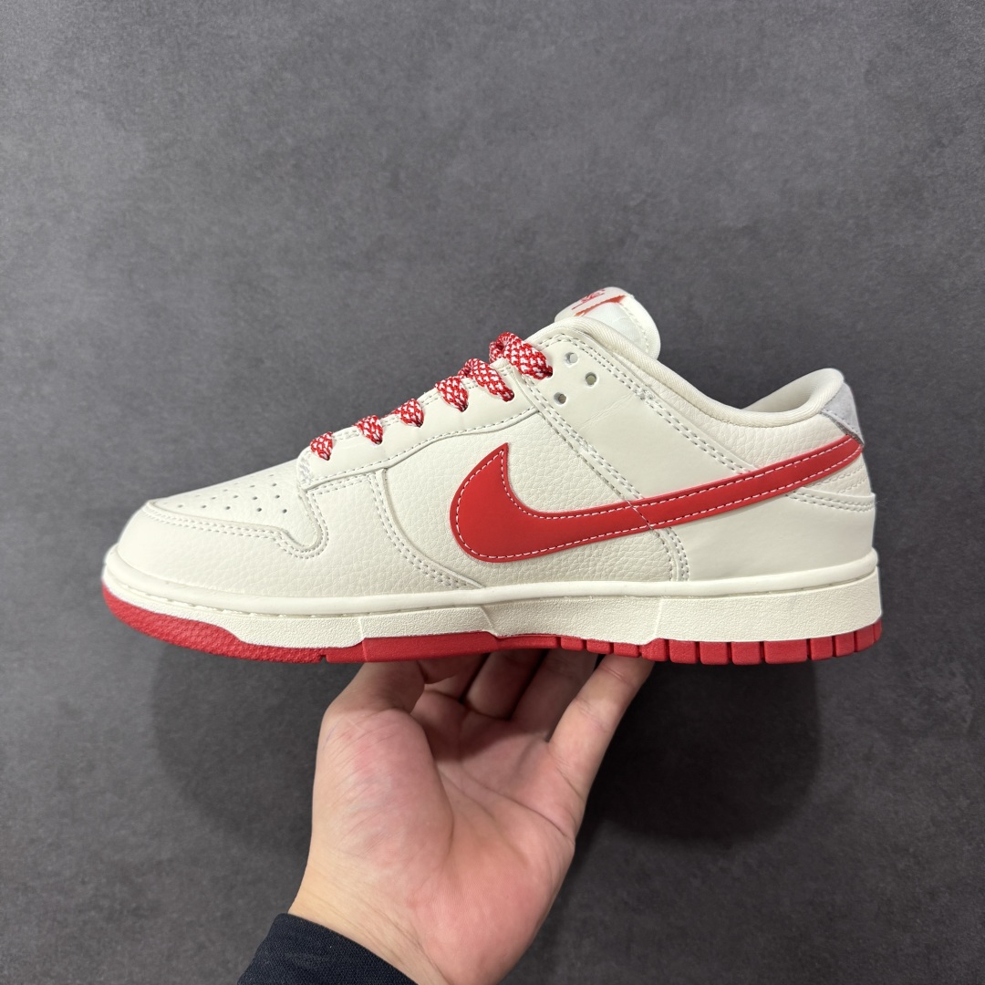 图片[2]-【定制版】Nike SB Dunk Low周年高端定制 低帮休闲板鞋 定制鞋盒 大厂纯原品质出货 超高清洁度 皮料切割干净无任何毛边 细节完美 货号：DG2025-004 尺码：36 36.5 37.5 38 38.5 39 40 40.5 41 42 42.5 43 44 44.5 45 编码：HXSB330340-选品中心