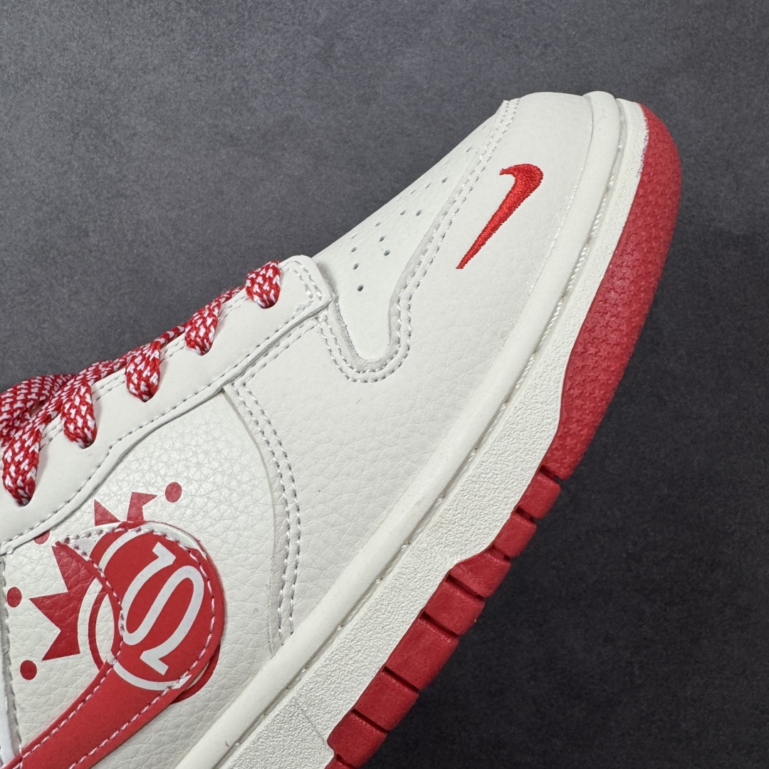 图片[5]-【定制版】Nike SB Dunk Low周年高端定制 低帮休闲板鞋 定制鞋盒 大厂纯原品质出货 超高清洁度 皮料切割干净无任何毛边 细节完美 货号：DG2025-004 尺码：36 36.5 37.5 38 38.5 39 40 40.5 41 42 42.5 43 44 44.5 45 编码：HXSB330340-选品中心