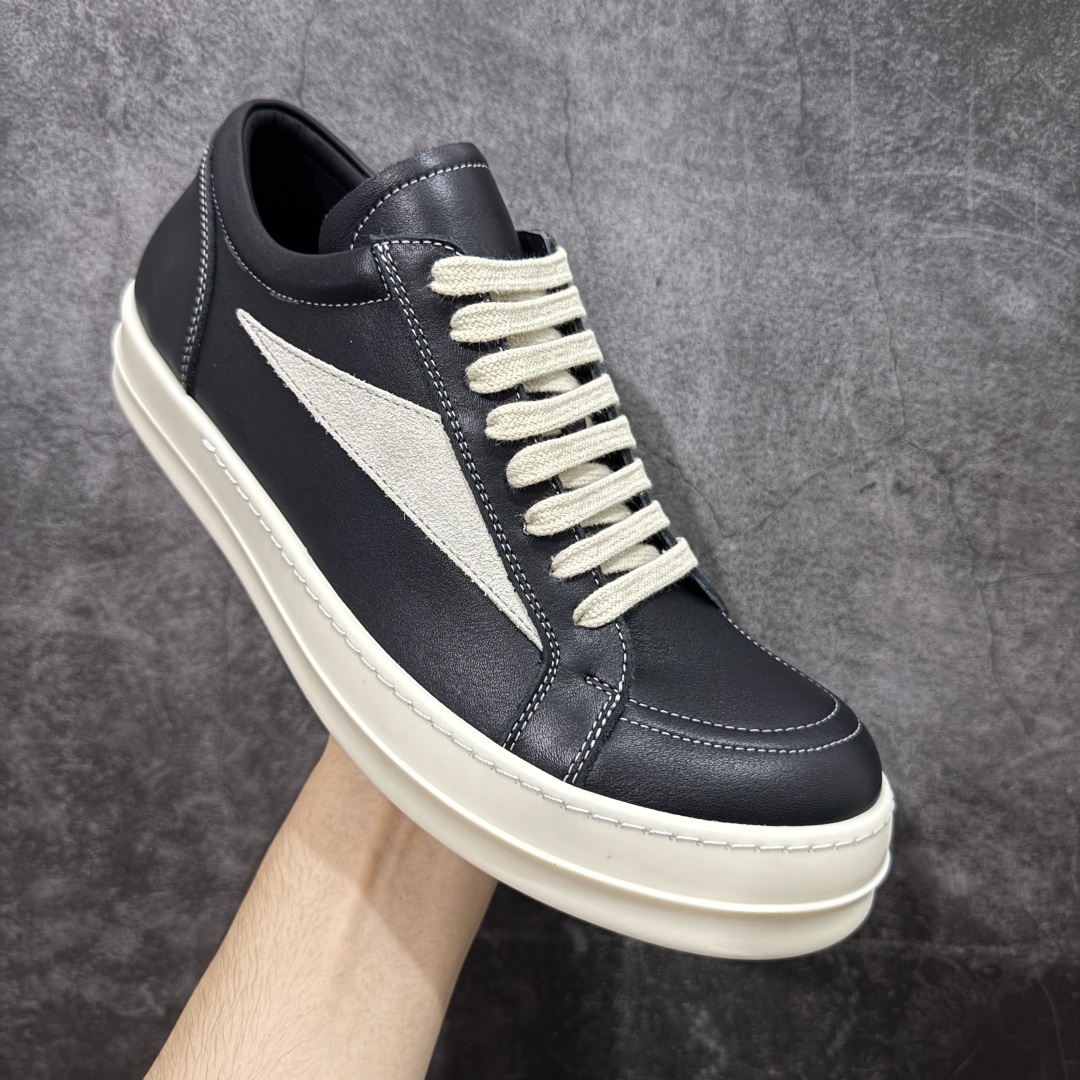 图片[3]-【XC2.0升级版】Rick Owens Vintage Low-Top Sneakers\”Black/Pearl Milk\” RO低帮系列暗黑高街经典增高休闲运动厚底板鞋“皮革黑浅灰侵权款”RU02B2897 LPOLVS 原厂皮批次上线 无需任何文案吹嘘！货硬就是王道！ 独家购入2025最新原鞋开发！重新调整最新批次细节！ 升级采用原厂粒面小牛皮打造！同步官方配备同规格材料布袋！标配原盒 加固硬盒外套 高标准出货！ PS：退换布袋丢失扣20 请知悉！ 尺码：38-45-选品中心