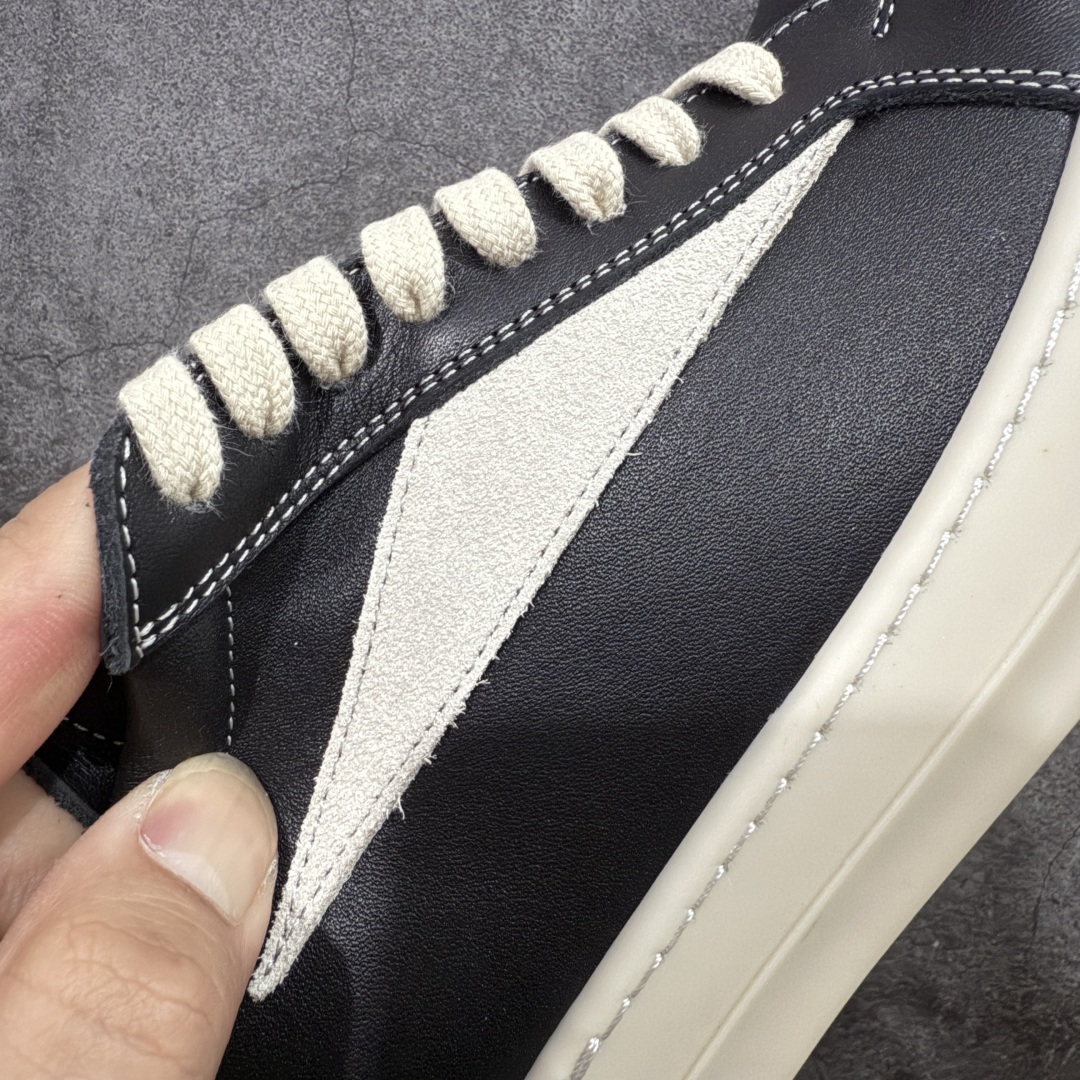 图片[3]-【XC2.0升级版】Rick Owens Vintage Low-Top Sneakers\”Black/Pearl Milk\” RO低帮系列暗黑高街经典增高休闲运动厚底板鞋“皮革黑浅灰侵权款”RU02B2897 LPOLVS 原厂皮批次上线 无需任何文案吹嘘！货硬就是王道！ 独家购入2025最新原鞋开发！重新调整最新批次细节！ 升级采用原厂粒面小牛皮打造！同步官方配备同规格材料布袋！标配原盒 加固硬盒外套 高标准出货！ PS：退换布袋丢失扣20 请知悉！ 尺码：38-45-选品中心