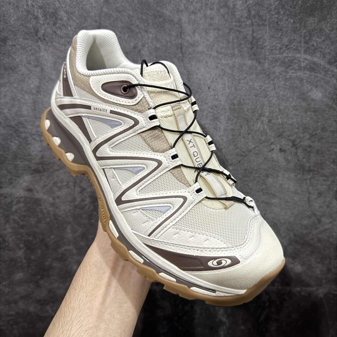 图片[3]-【A1外贸版】Salomon XT-QUEST ADV 萨洛蒙情侣款户外机能鞋 米灰色 475413 全新外贸大厂出品 细节品质大改进 独立私模 最大做到47.5码 全鞋采用为原厂一致材料打造 全新鞋型 相对市场版本 版型更正 全新玻璃冲刀 清洁度提升 同步原版左右鞋带孔的间距加大（市场版间距太小） 网面与鞋头材料校对一致无色差（市面版本有色差） 大底contagrip凹陷程度同步原版（市面版都有差别） 鞋舌两侧鞋帮脚踝处更加直挺（之前老版往中间踏） 鞋头处添加☯️太极标 所有细节多次修改校正 坚持同步原版无差别 毋庸置疑全市场最好的版本💪🏻终端优势供应 尺码：36 36.5 37.5 38 38.5 39 40 40.5 41 42 42.5 43-选品中心