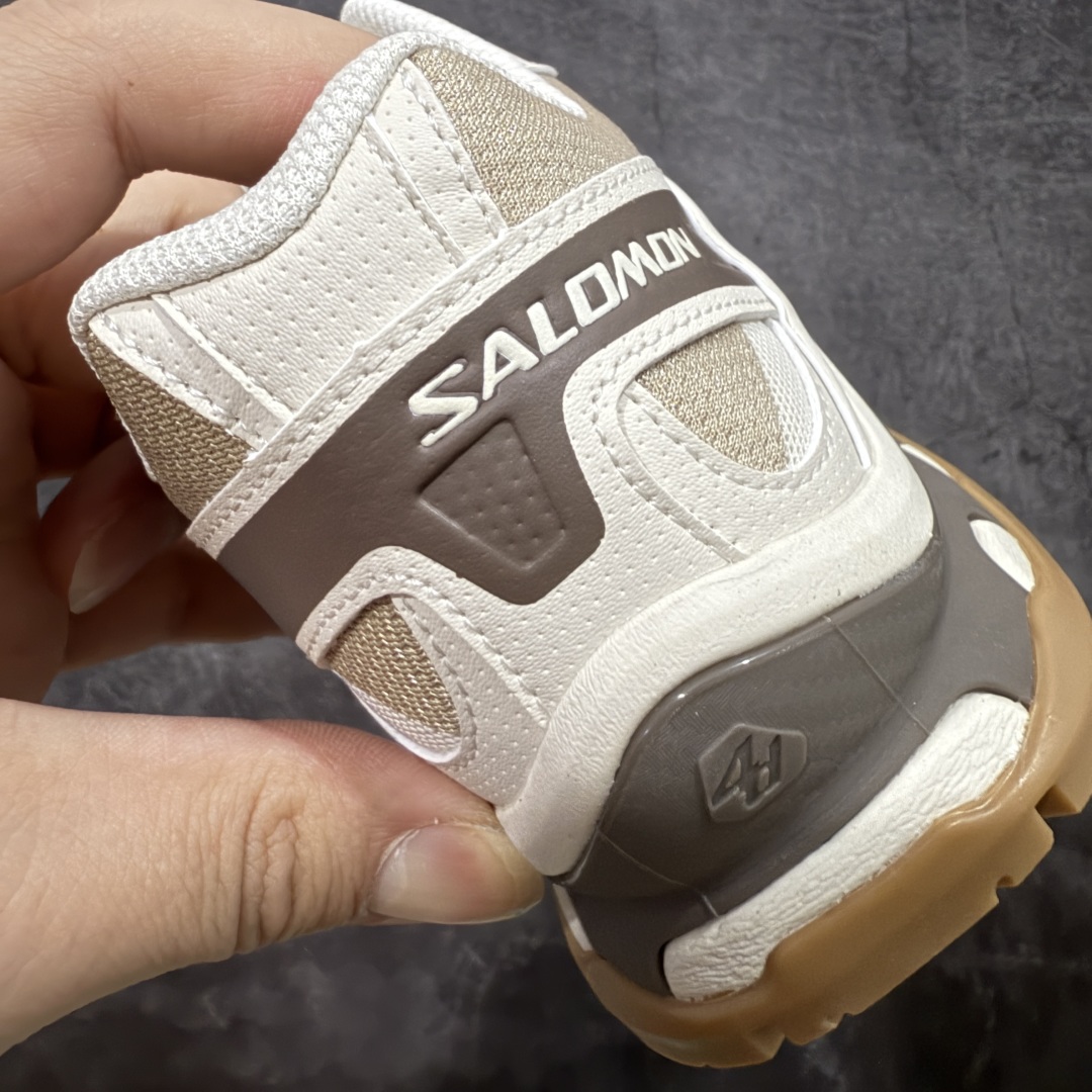 图片[2]-【A1外贸版】Salomon XT-QUEST ADV 萨洛蒙情侣款户外机能鞋 米灰色 475413 全新外贸大厂出品 细节品质大改进 独立私模 最大做到47.5码 全鞋采用为原厂一致材料打造 全新鞋型 相对市场版本 版型更正 全新玻璃冲刀 清洁度提升 同步原版左右鞋带孔的间距加大（市场版间距太小） 网面与鞋头材料校对一致无色差（市面版本有色差） 大底contagrip凹陷程度同步原版（市面版都有差别） 鞋舌两侧鞋帮脚踝处更加直挺（之前老版往中间踏） 鞋头处添加☯️太极标 所有细节多次修改校正 坚持同步原版无差别 毋庸置疑全市场最好的版本💪🏻终端优势供应 尺码：36 36.5 37.5 38 38.5 39 40 40.5 41 42 42.5 43-选品中心