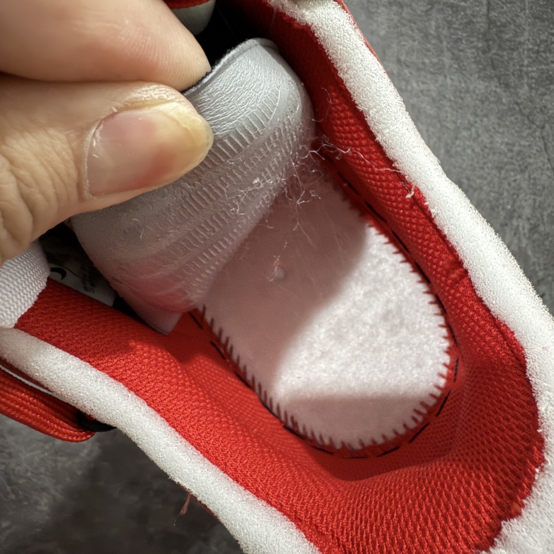 图片[8]-【Top纯原】OFF-WHITE X NK Air Force 1 \” OW联名空军一号低帮板鞋 绑带款黑红 市售最高工艺 知名厂牌 国内头部一线大厂出品 原鞋原厂贝利皮料打造 正确卡色 所有材料均来自原厂 细节对比原鞋 外贸充正 高端零售专供品质 货号：DD1876-600 尺码：36-48-选品中心
