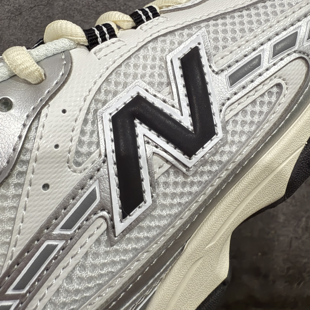 图片[4]-💰 260【纯原M版】New Balance NB204L 薄底鞋 薄底皮质鞋带德训miu系 减震耐磨包裹性支撑轻便 低帮 生活休闲鞋 男女同款 白银 区别市面先行通货版本 市场唯一正确咖色 原材料打造 鞋身搭载EVA科技组合中底 附赠三副鞋带 适用多元穿搭场合为户外出行提供舒适长远的穿搭体验 货号：U204LSWD 尺码：36-44.5-选品中心