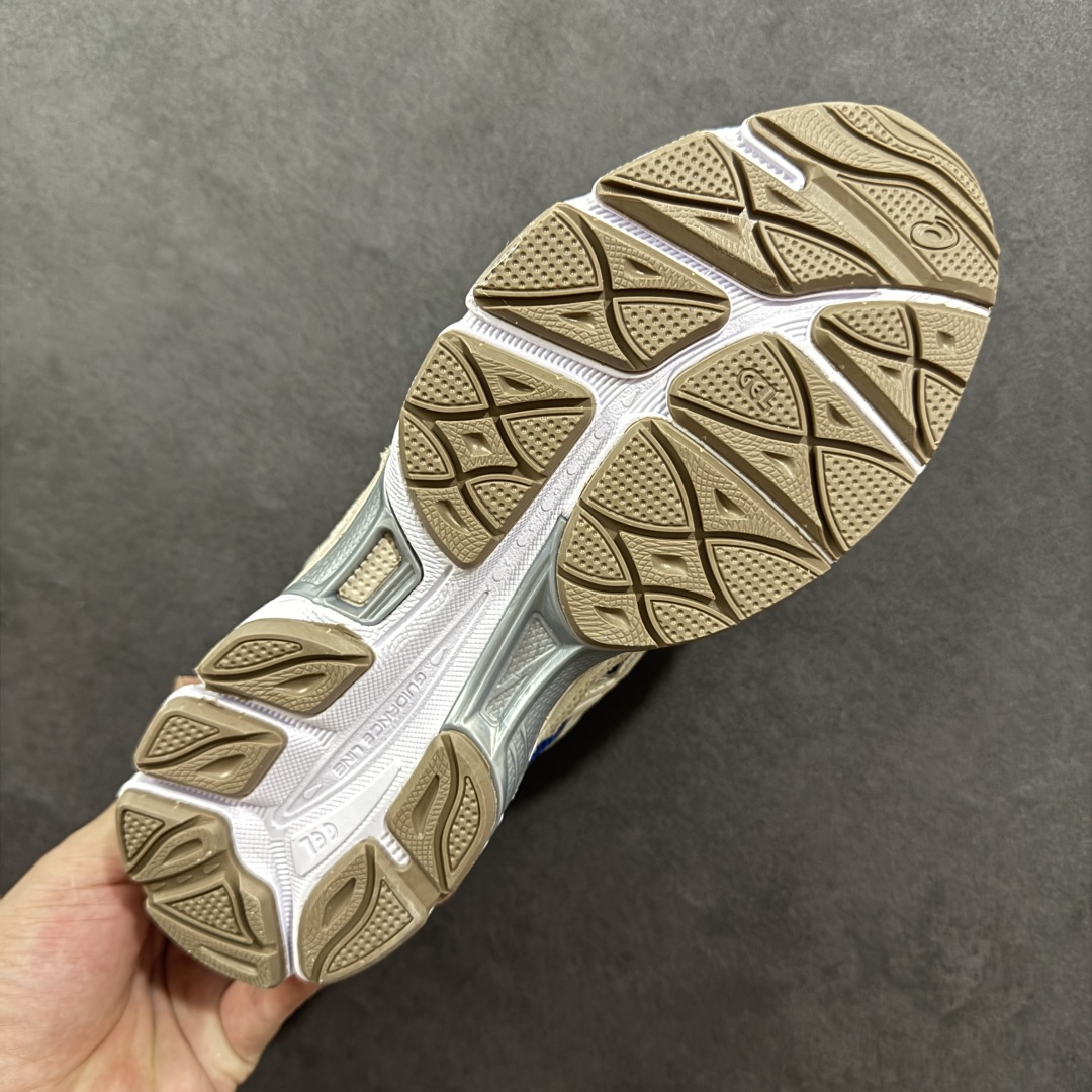 图片[9]-【公司级】Asics Gel-NYC复古单品 亚瑟士ASICSTIGER秋季新款休闲鞋 厚底街头运动休闲鞋 ASICS亚瑟士推出全新GEL-NYC，彰显纽约都市活力 这次的新系列融入了多个版本GEL的经典设计风格，广受好评。其设计灵感来源于GEL-NIMBUS 3,GEL-MC PLUS V 和 GEL-CUMULUS 16 这些往日经典鞋款。GEL-NYC使用GEL-CUMULUS 16鞋款的鞋楦设计,展现了独特的现代化美学。鞋底采用了轻质发泡材料,并在后跟和前掌处采用了ASICS亚瑟士核心科技——GEL缓震胶,赋予鞋款强大的缓冲性能,提供了更柔软舒适的穿着体验。而在原有设计的启发之上,此次鞋款采用更贴合当今潮流趋势的材料和创新技术,展现出纽约充满活力的都市精神。 尺码：36-45-选品中心