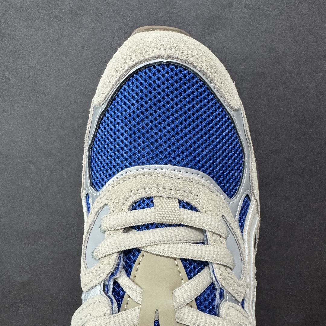 图片[8]-【公司级】Asics Gel-NYC复古单品 亚瑟士ASICSTIGER秋季新款休闲鞋 厚底街头运动休闲鞋 ASICS亚瑟士推出全新GEL-NYC，彰显纽约都市活力 这次的新系列融入了多个版本GEL的经典设计风格，广受好评。其设计灵感来源于GEL-NIMBUS 3,GEL-MC PLUS V 和 GEL-CUMULUS 16 这些往日经典鞋款。GEL-NYC使用GEL-CUMULUS 16鞋款的鞋楦设计,展现了独特的现代化美学。鞋底采用了轻质发泡材料,并在后跟和前掌处采用了ASICS亚瑟士核心科技——GEL缓震胶,赋予鞋款强大的缓冲性能,提供了更柔软舒适的穿着体验。而在原有设计的启发之上,此次鞋款采用更贴合当今潮流趋势的材料和创新技术,展现出纽约充满活力的都市精神。 尺码：36-45-选品中心